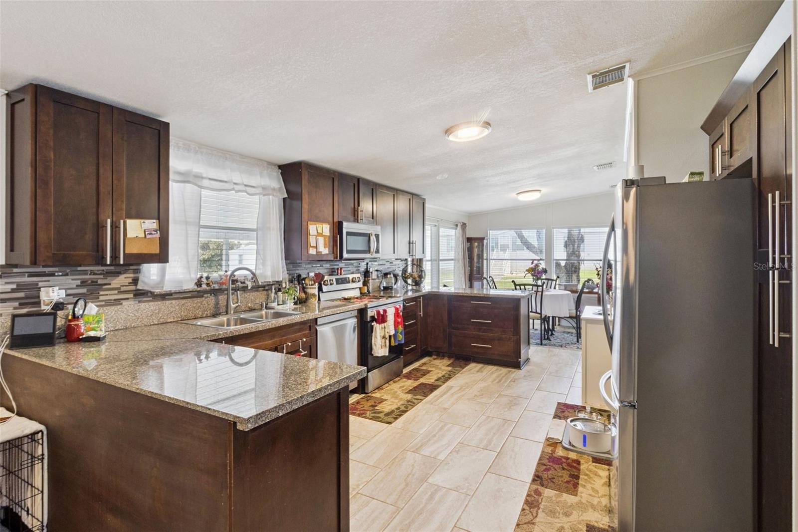 6141 ZEPHYR RIDGE DR