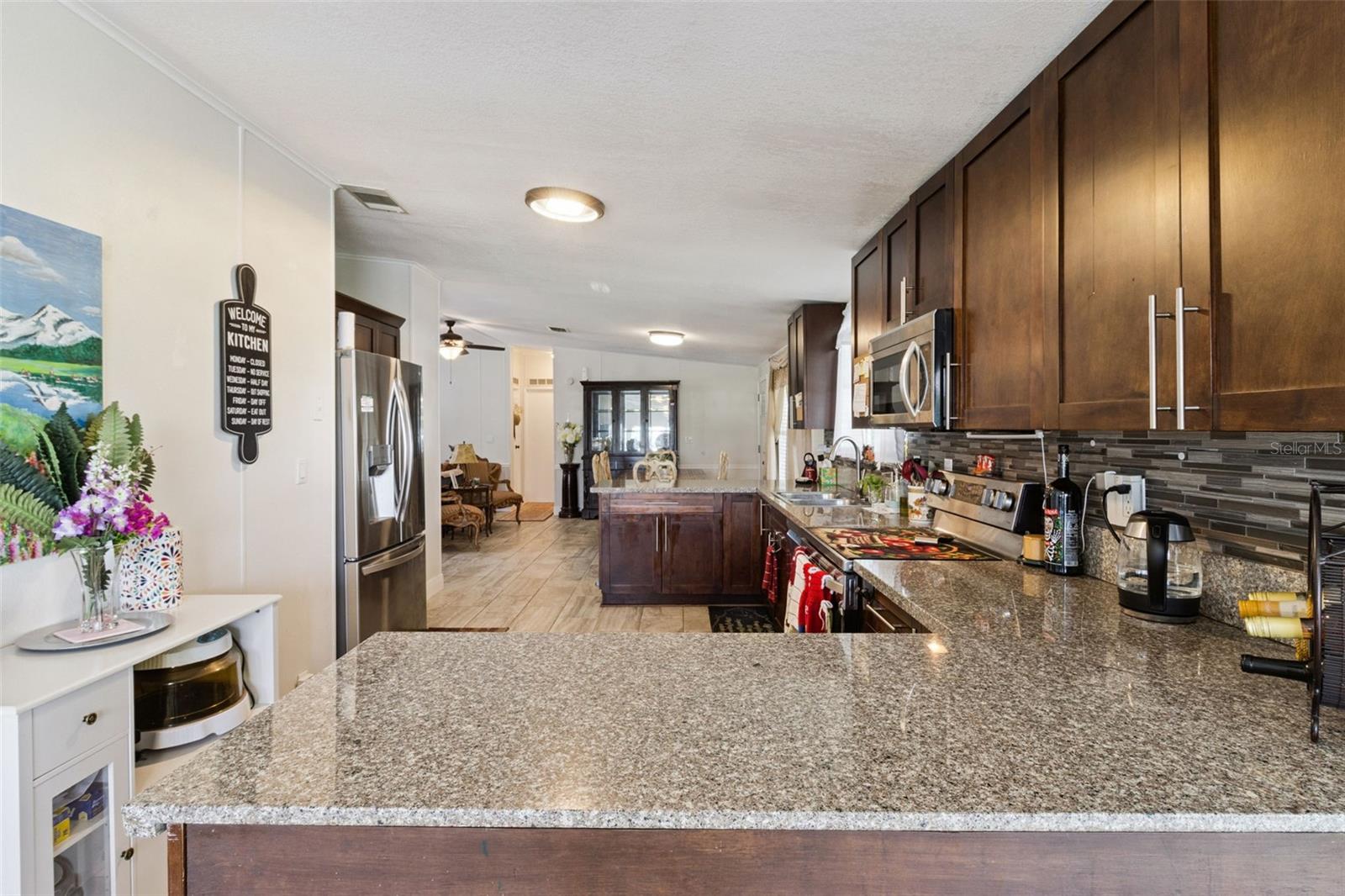 6141 ZEPHYR RIDGE DR