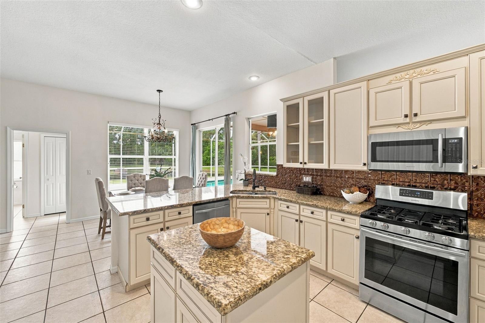 12427 BRISTOL COMMONS CIR