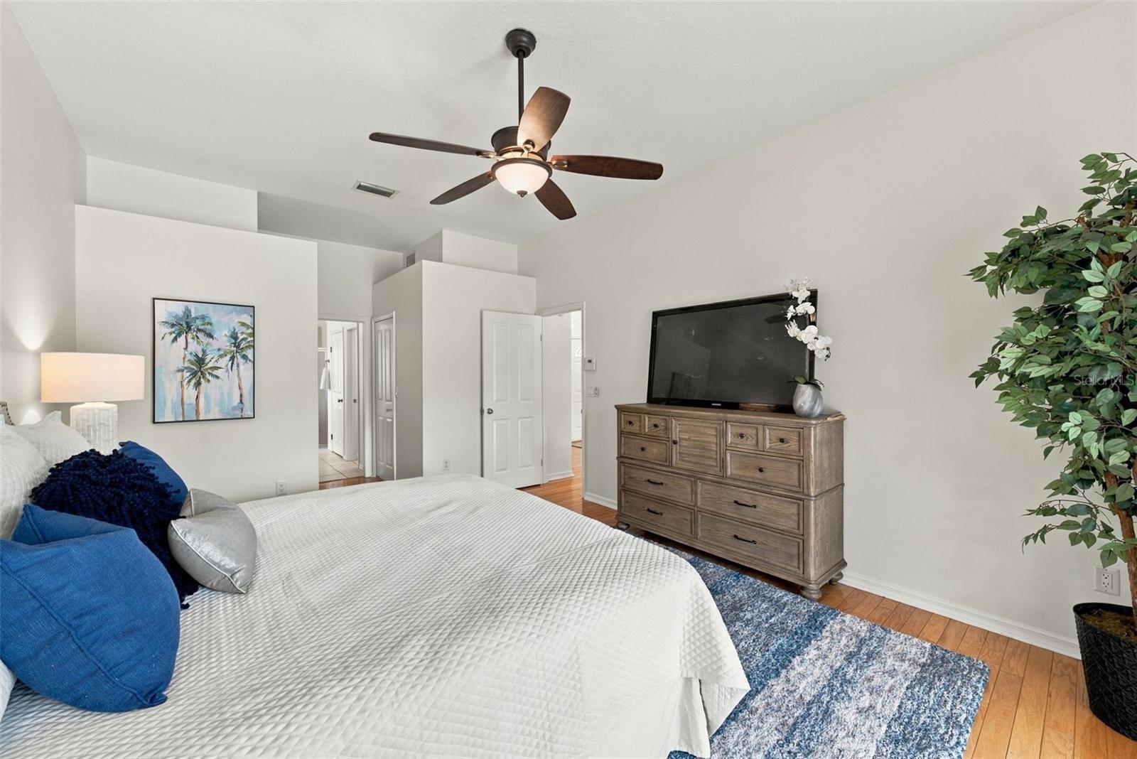 12427 BRISTOL COMMONS CIR