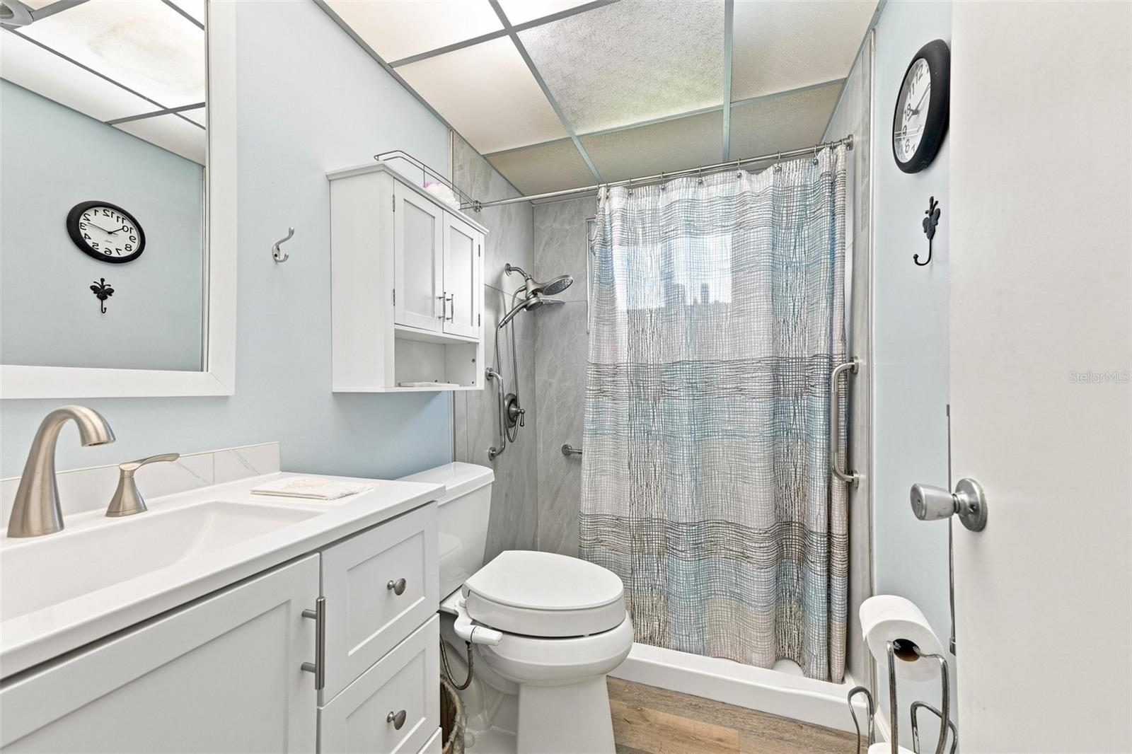 205 KINGS BLVD #64