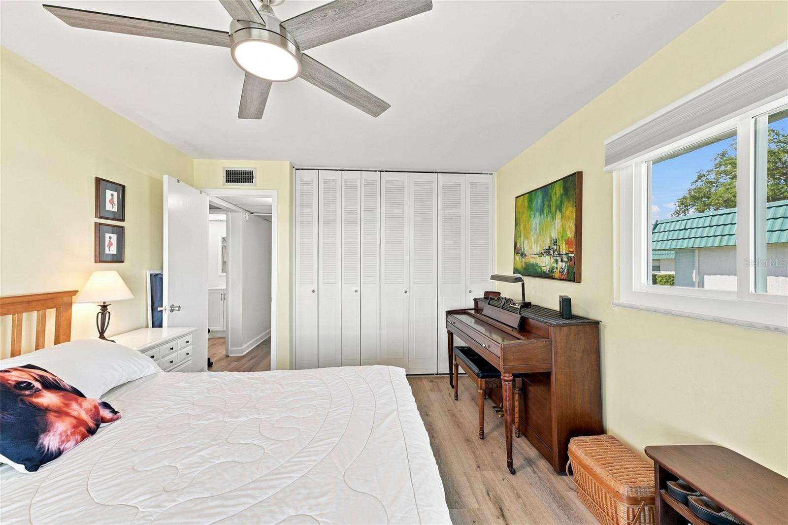 205 KINGS BLVD #64