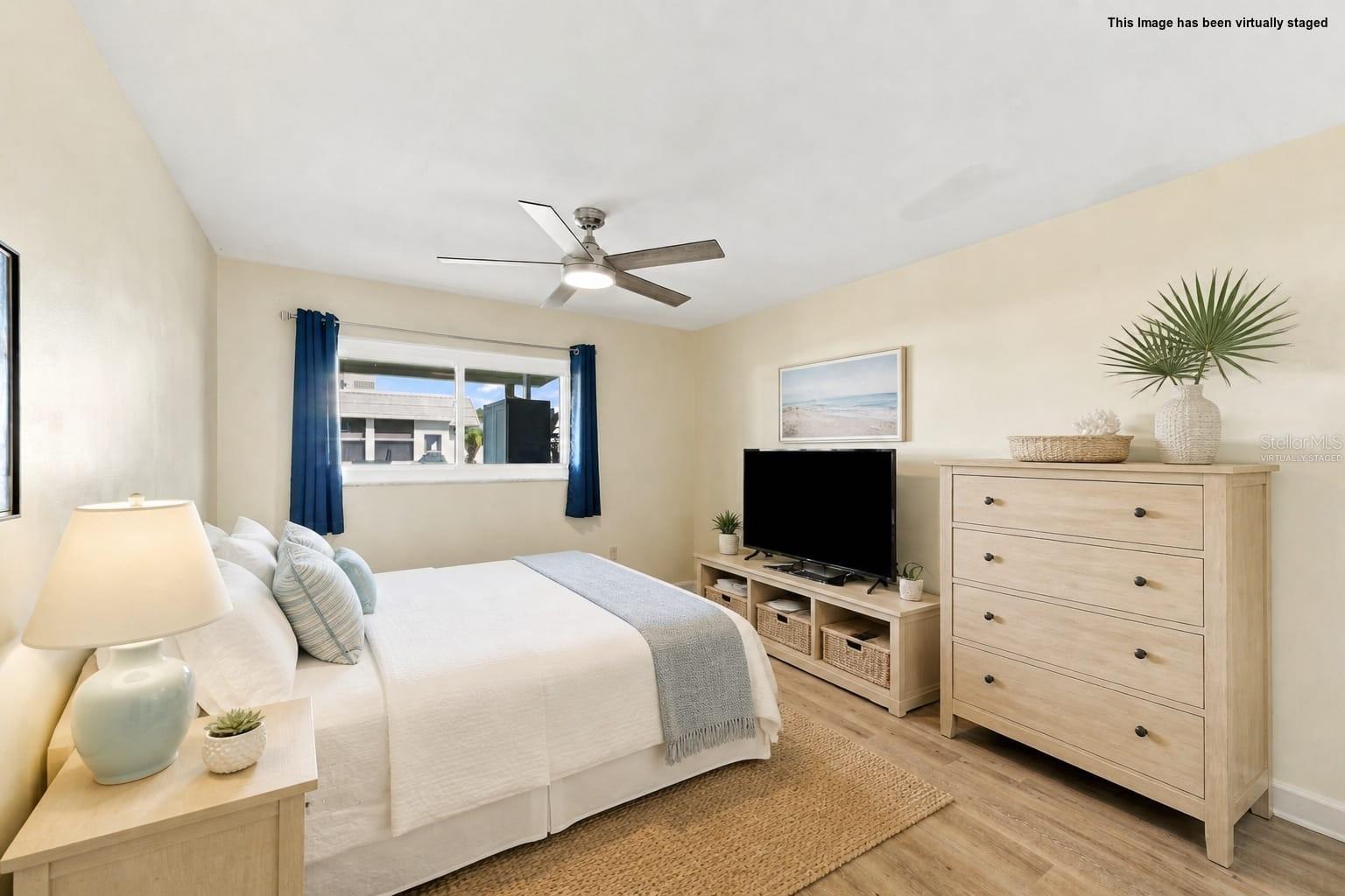 205 KINGS BLVD #64