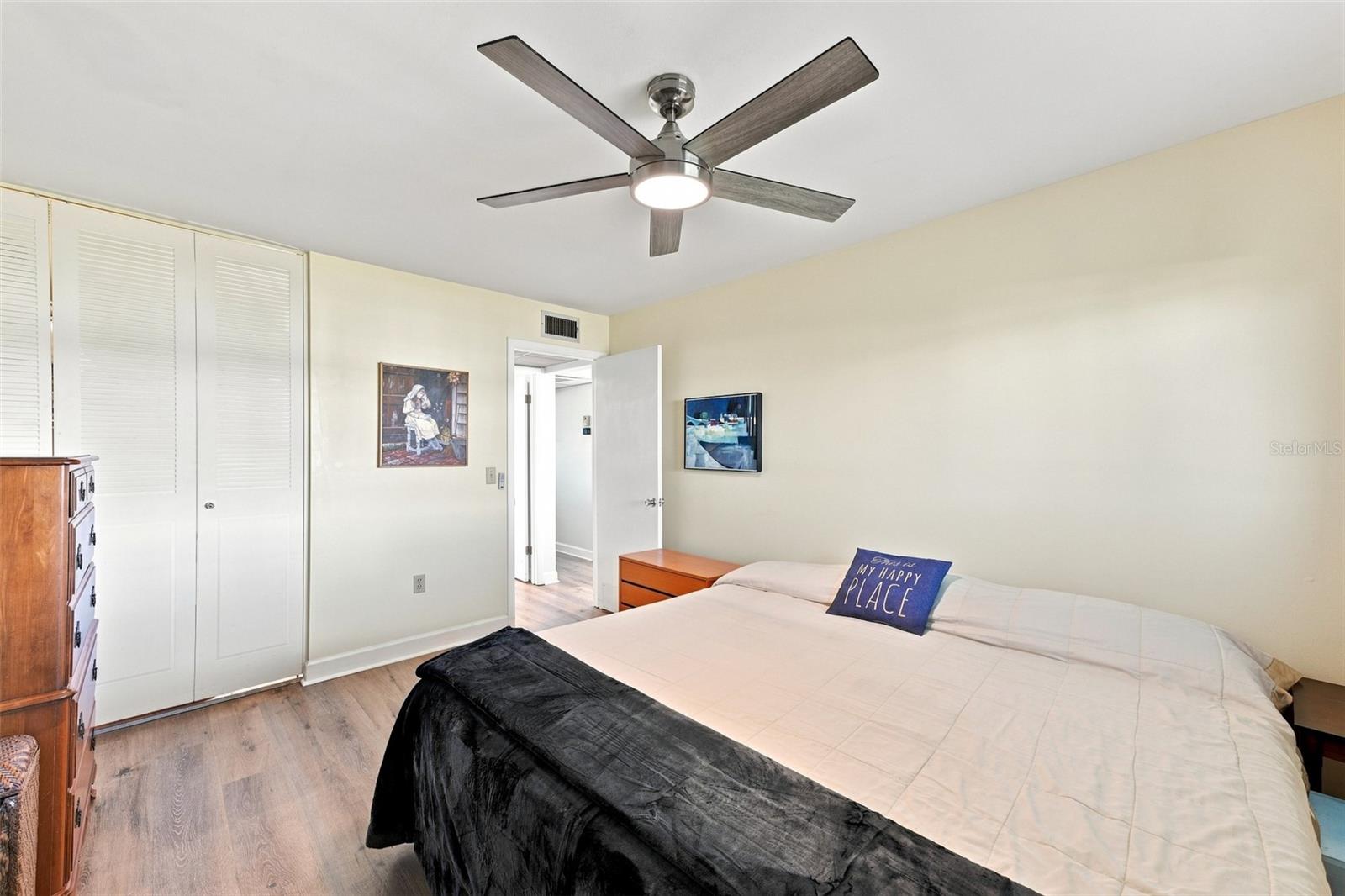 205 KINGS BLVD #64