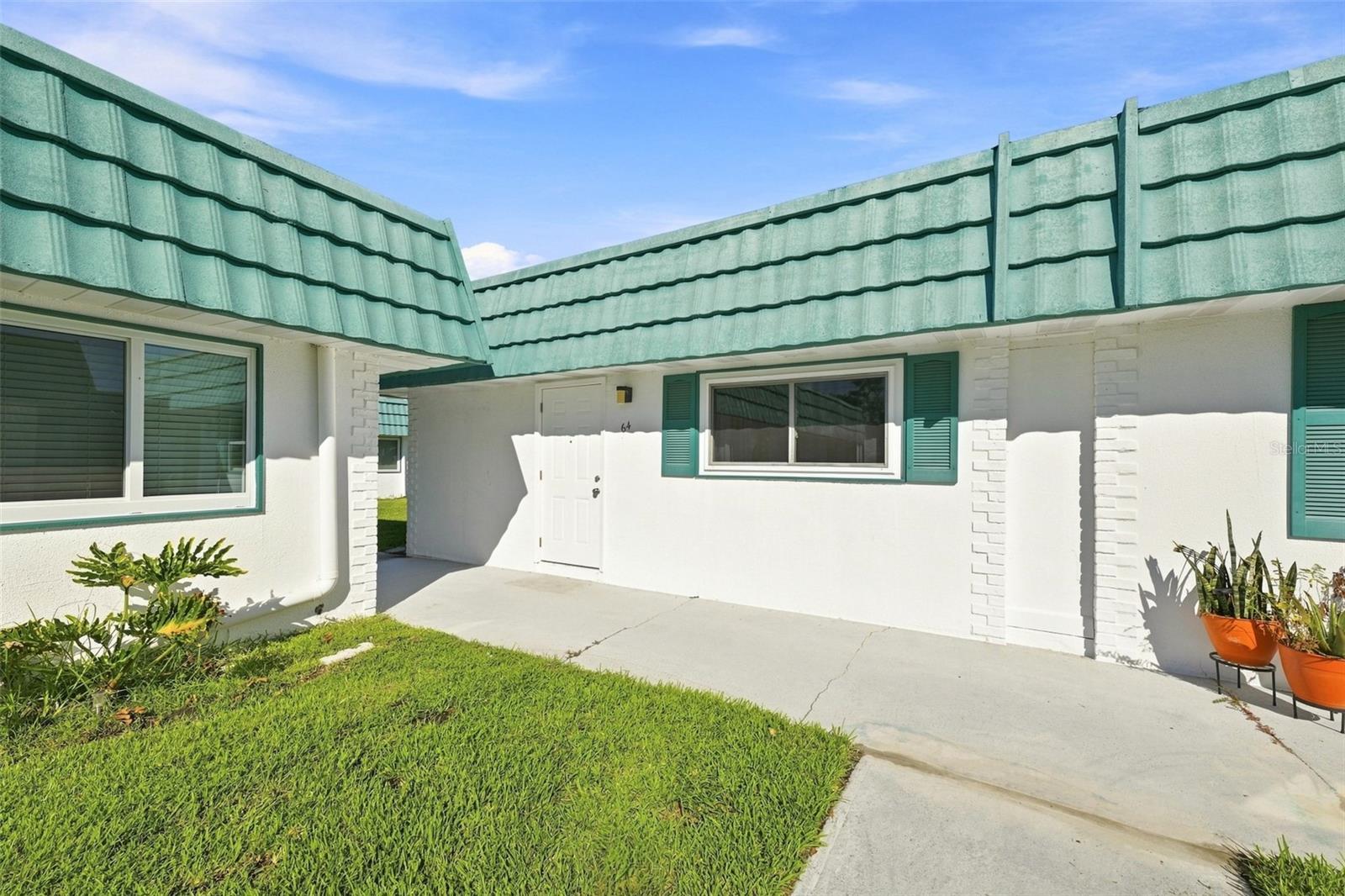 205 KINGS BLVD #64