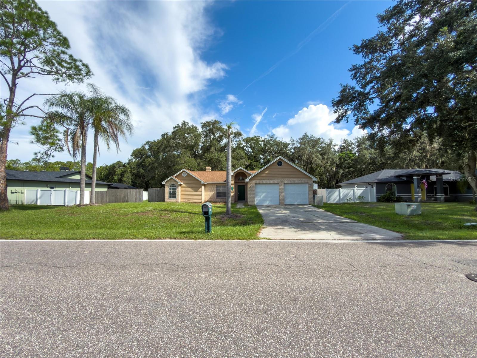 23437 Shining Star Dr, Land O Lakes