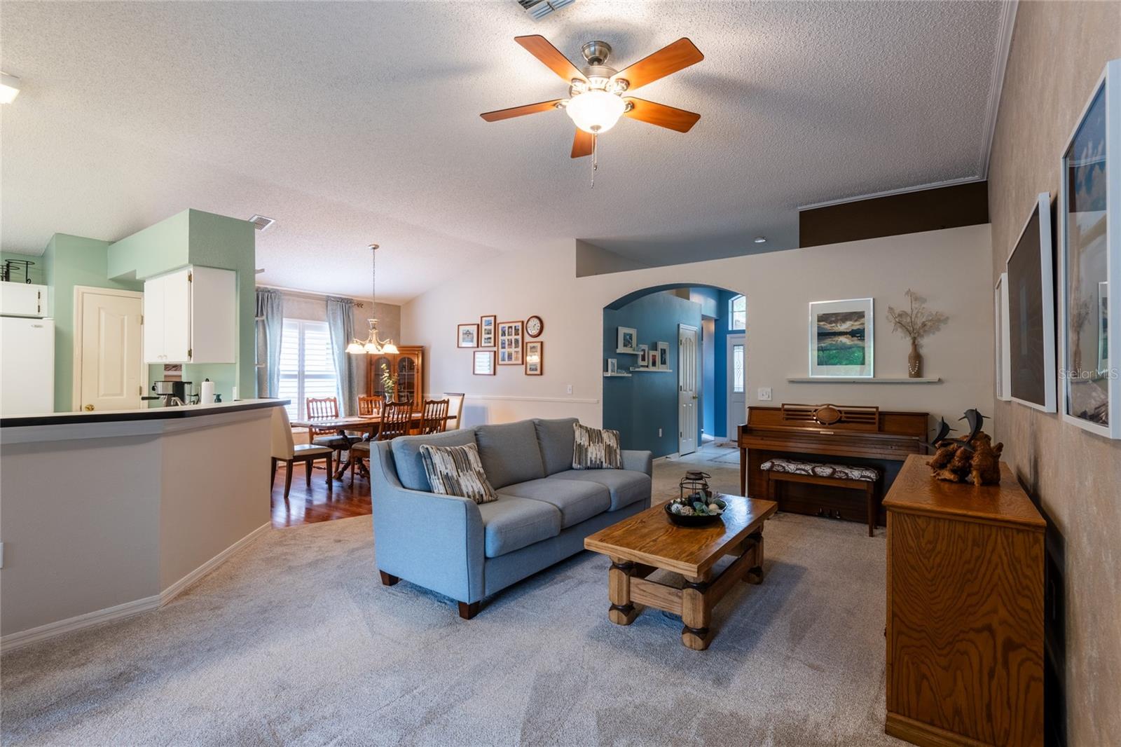 10274 OASIS PALM DR