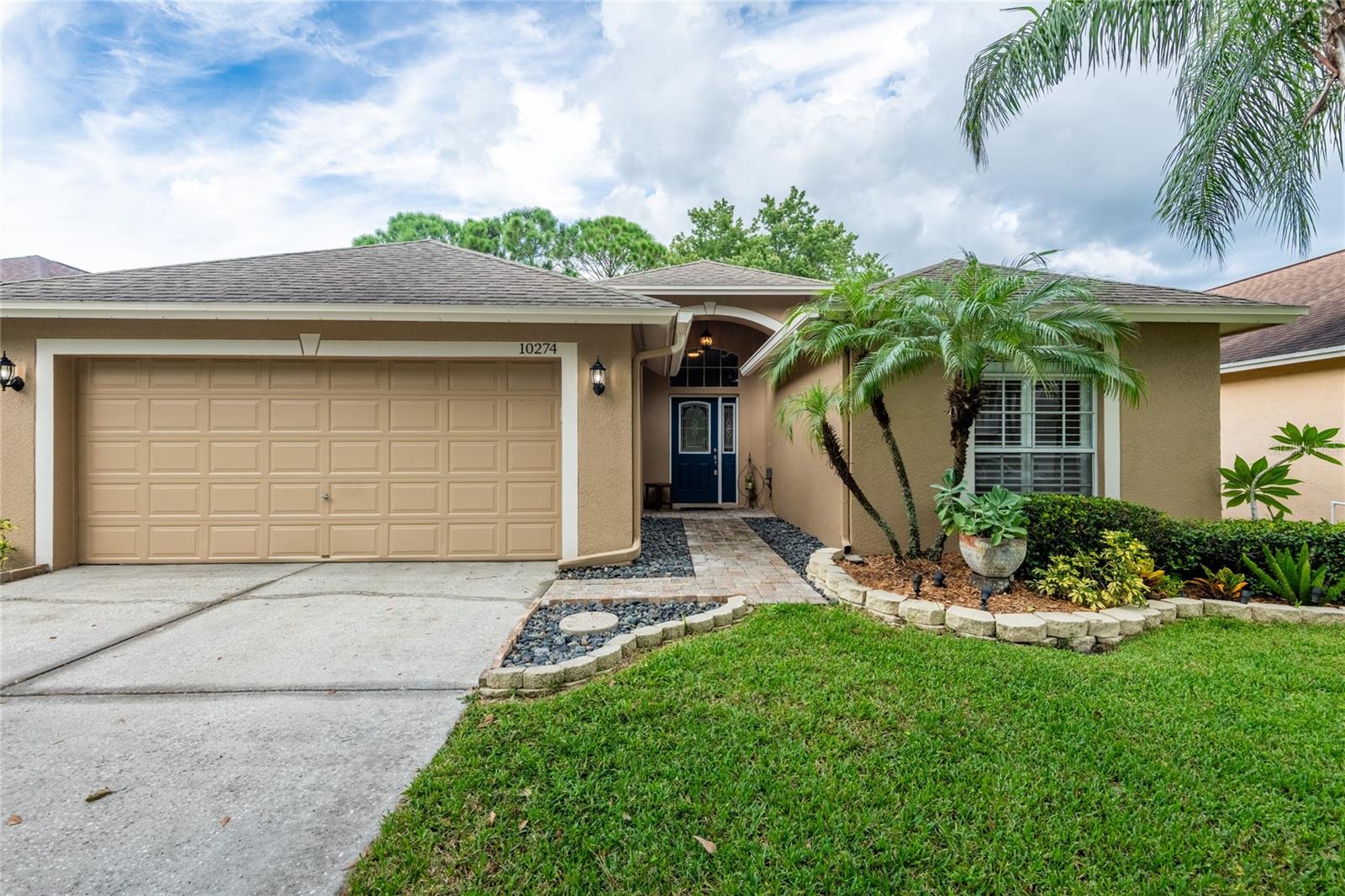 10274 OASIS PALM DR