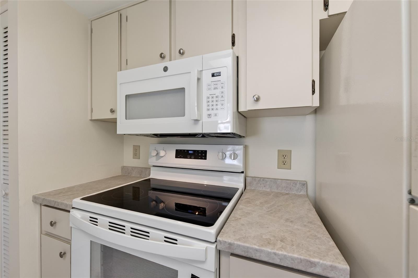 9545 DANVILLE CT #42
