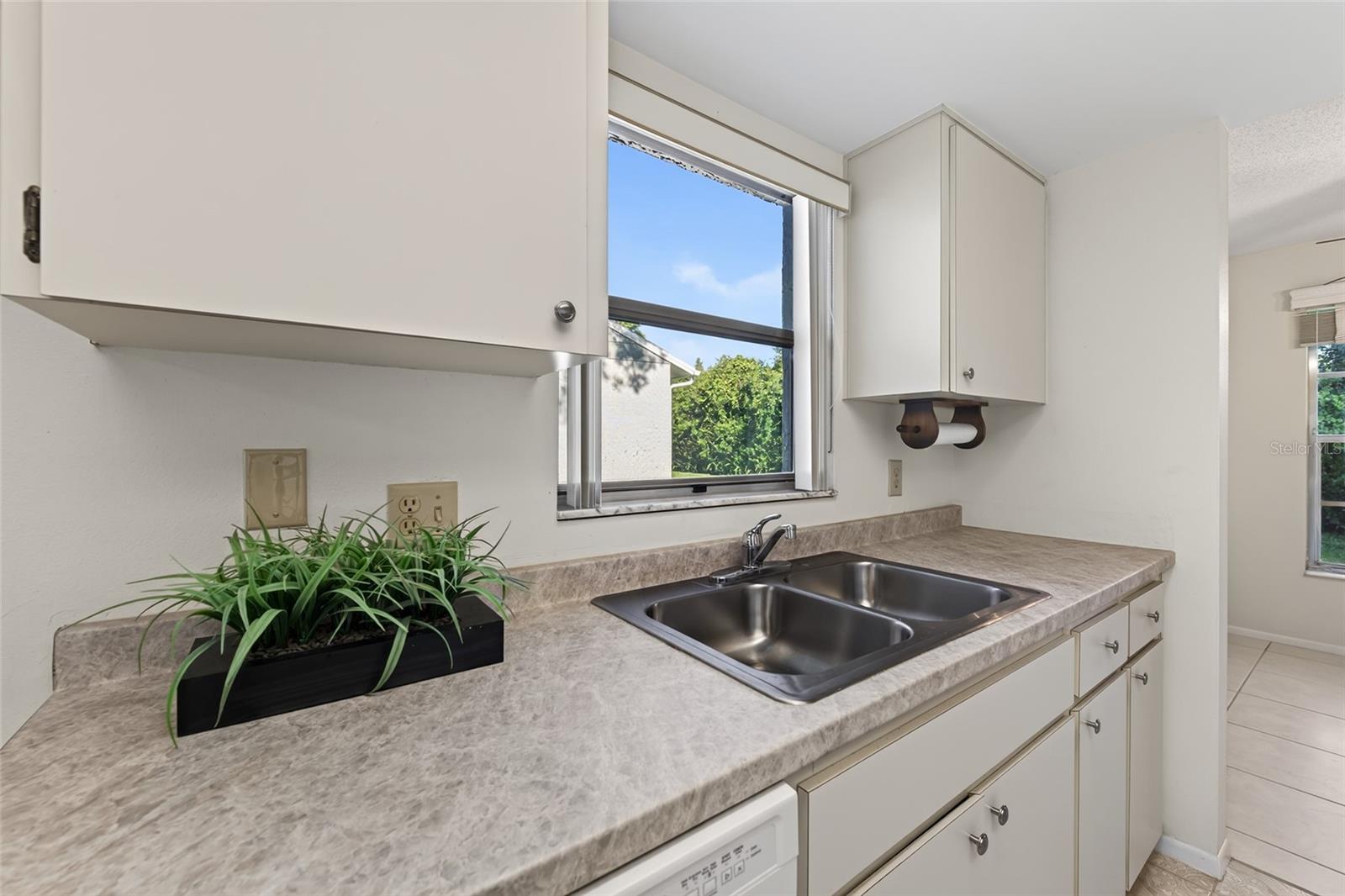9545 DANVILLE CT #42