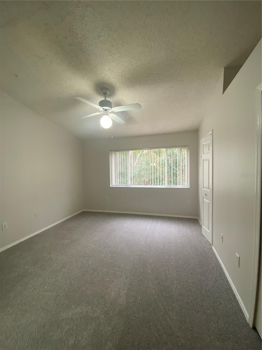 8547 HUNTERS KEY CIR
