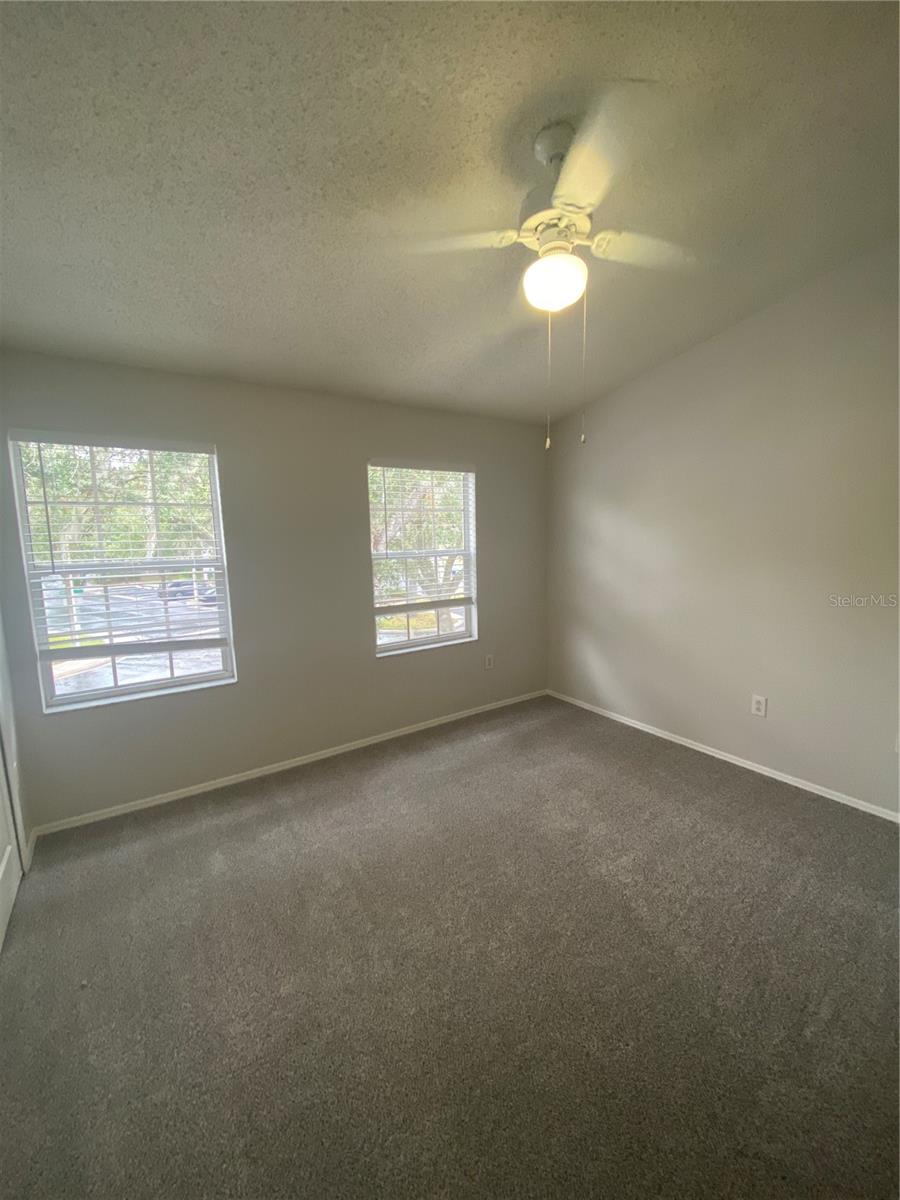 8547 HUNTERS KEY CIR