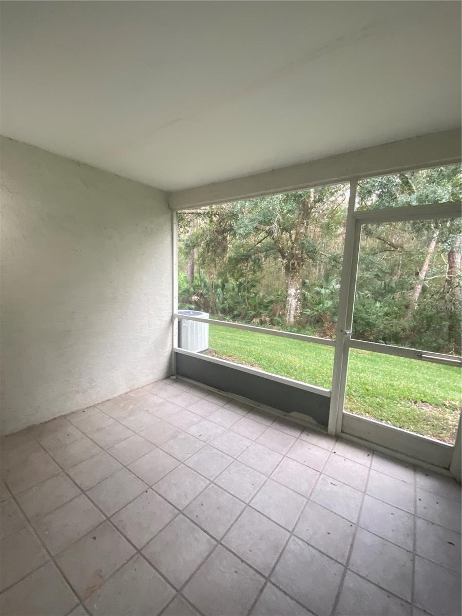 8547 HUNTERS KEY CIR