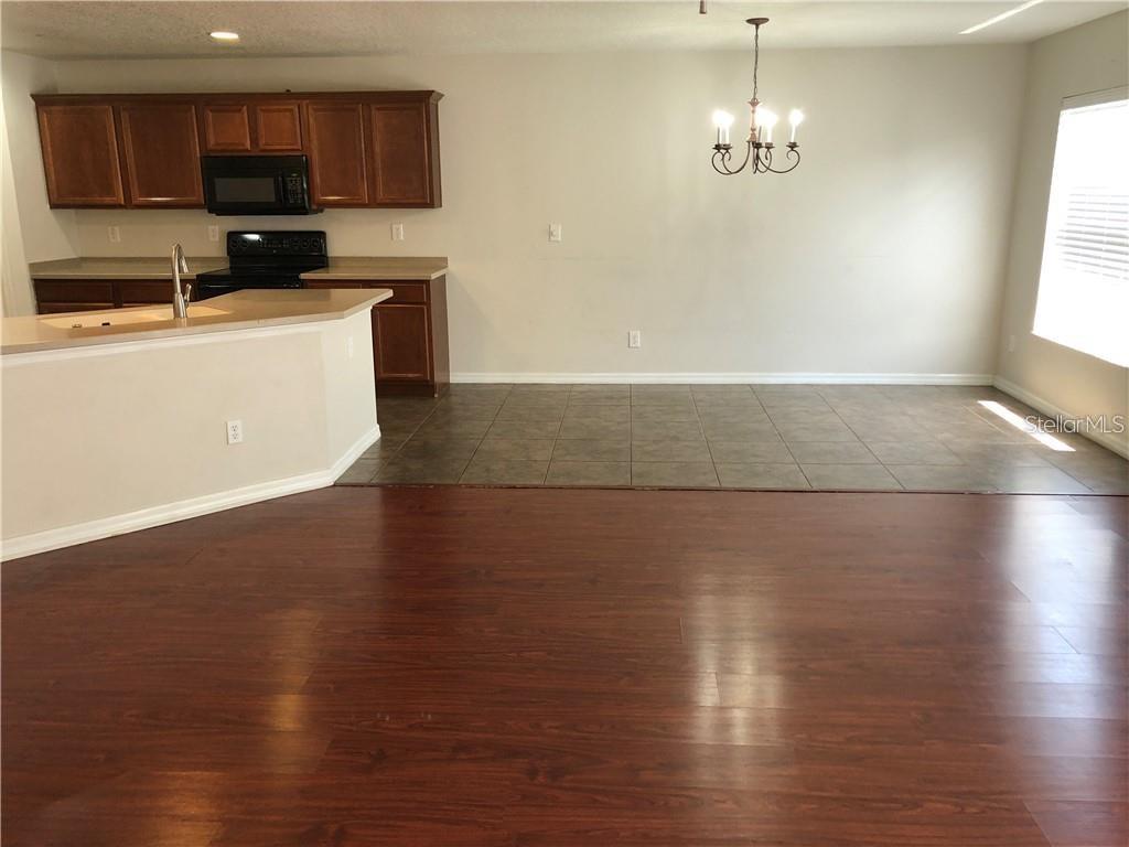 5116 CELLO WOOD LN