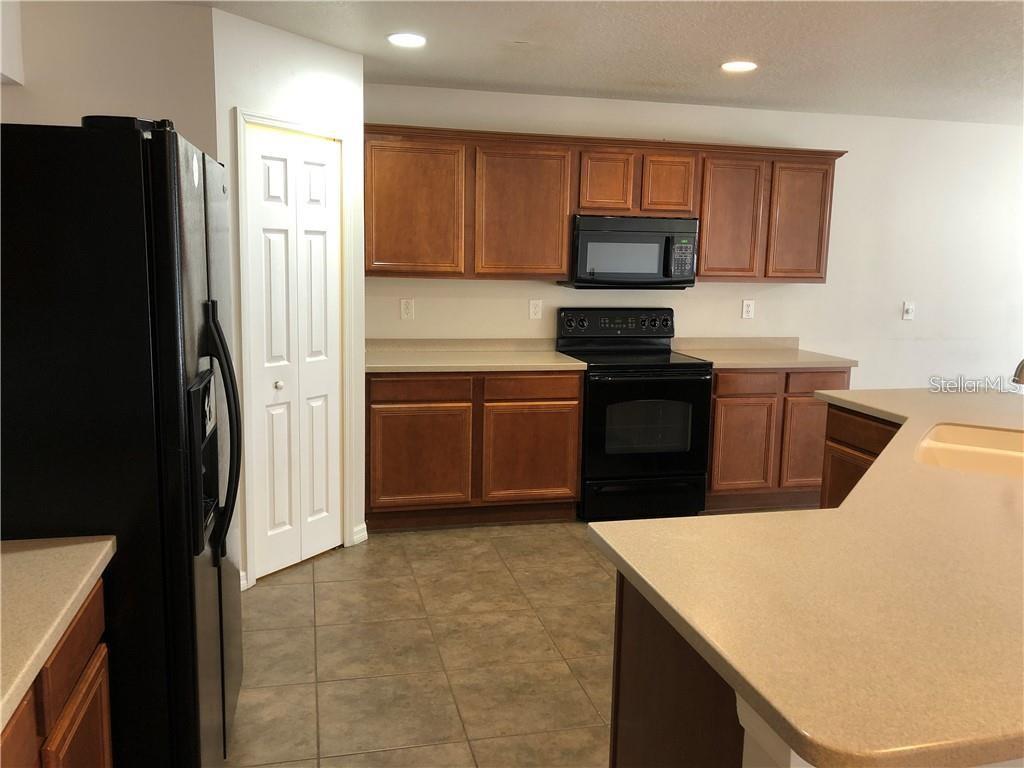 5116 CELLO WOOD LN