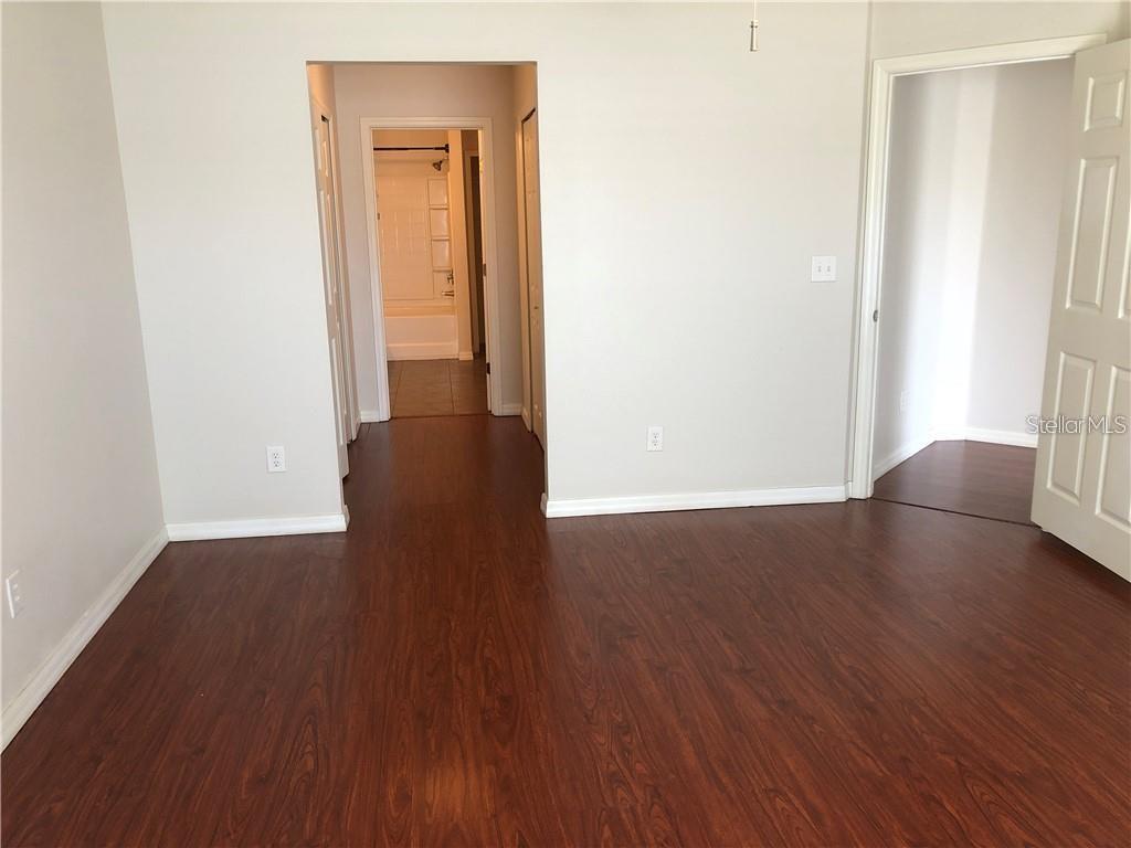 5116 CELLO WOOD LN