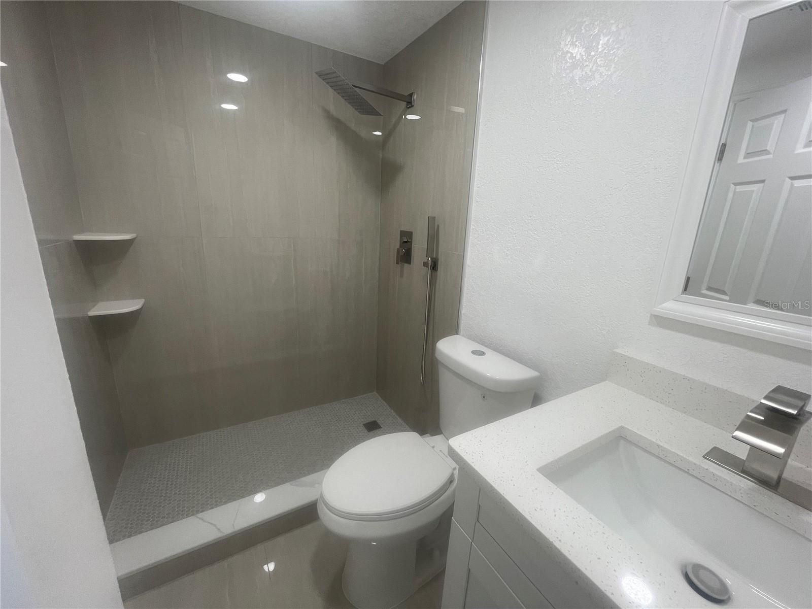 7025 CUTTY SARK DR