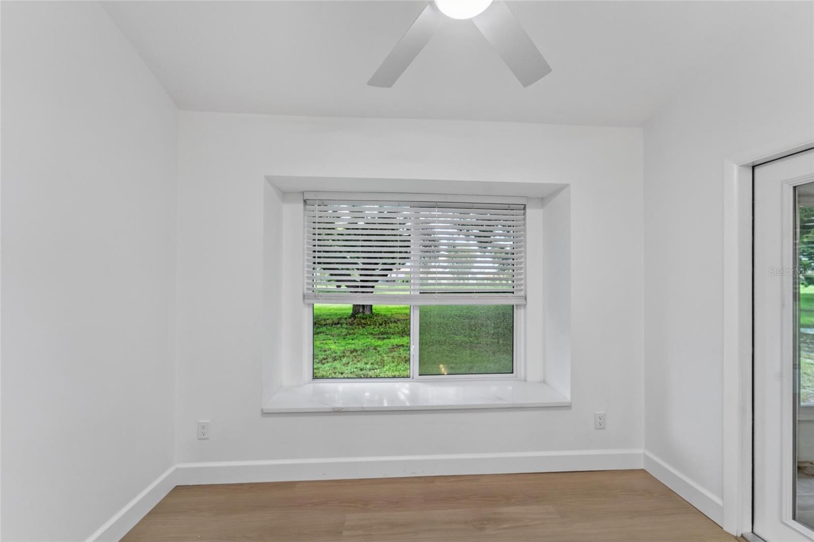 2216 NEW BEDFORD DR