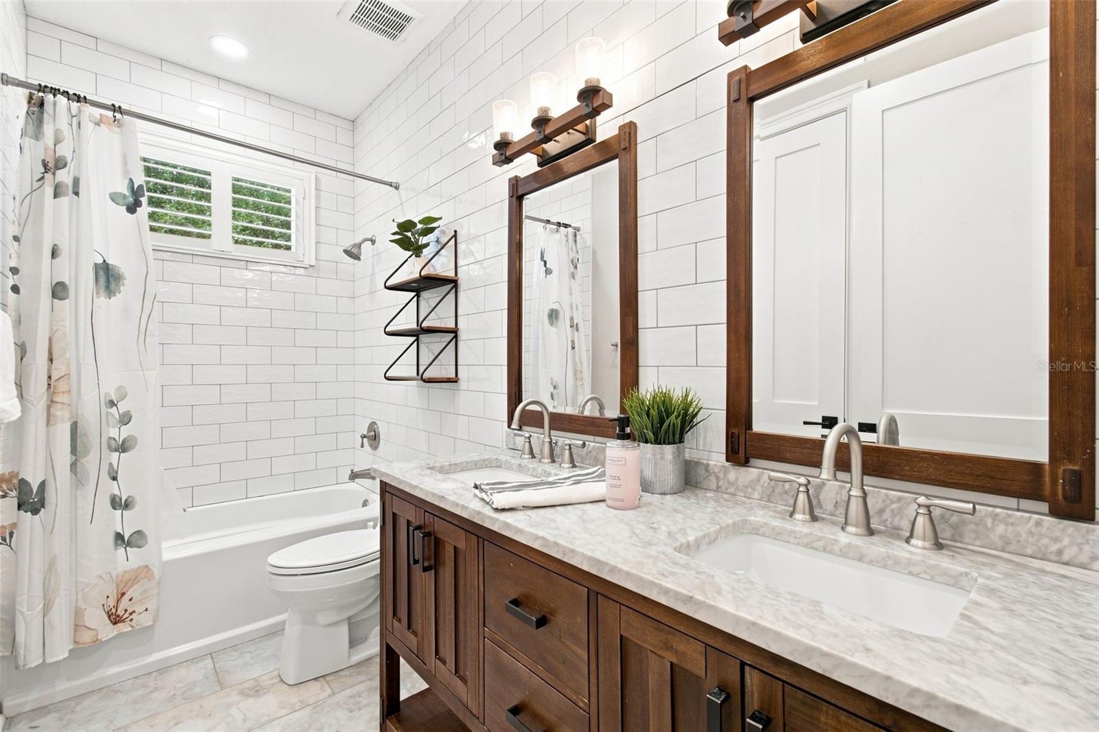 14122 CHESTERFIELD TRL