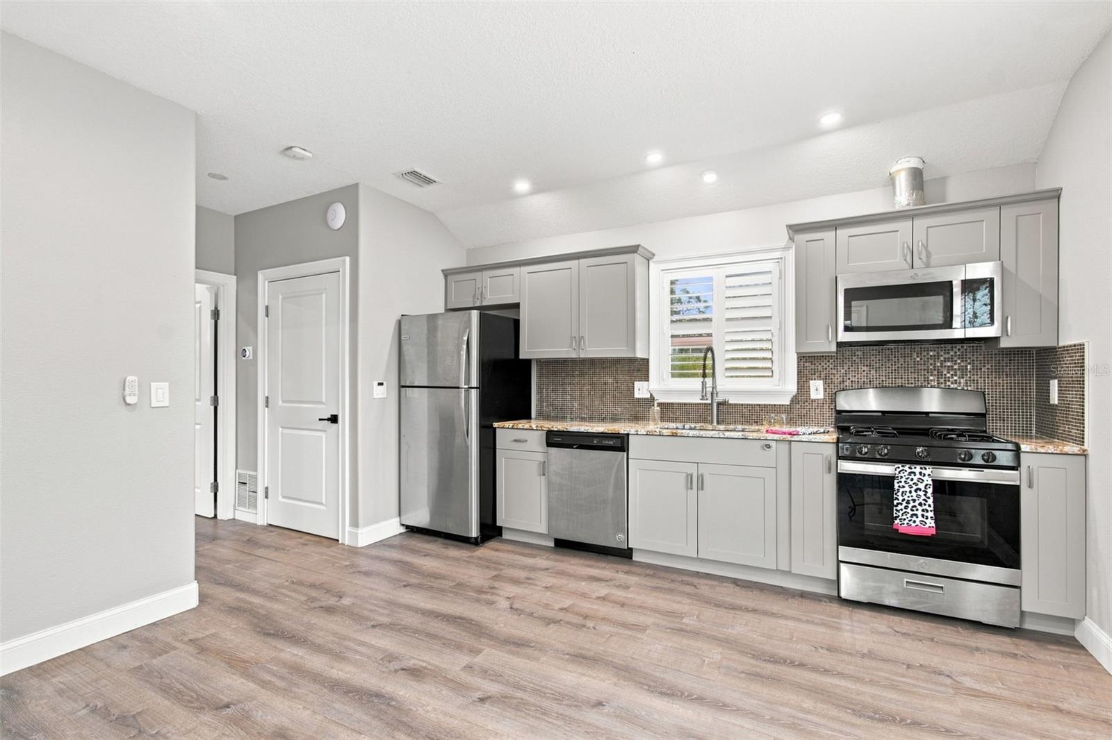 14122 CHESTERFIELD TRL