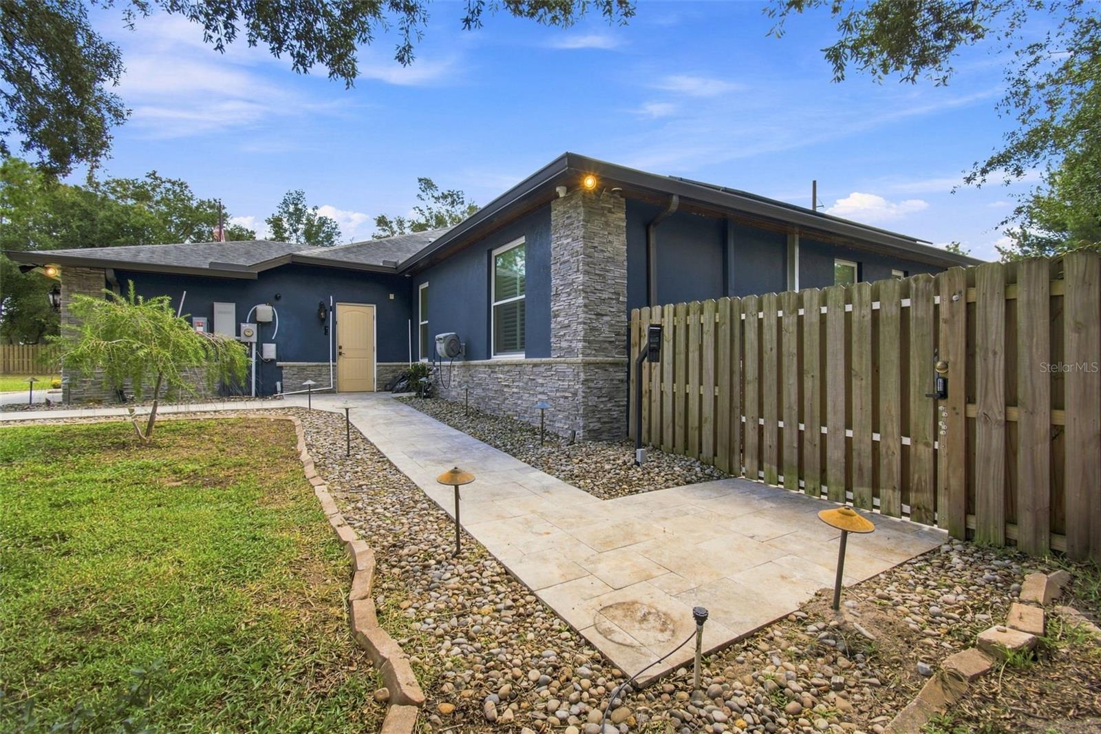 14122 CHESTERFIELD TRL