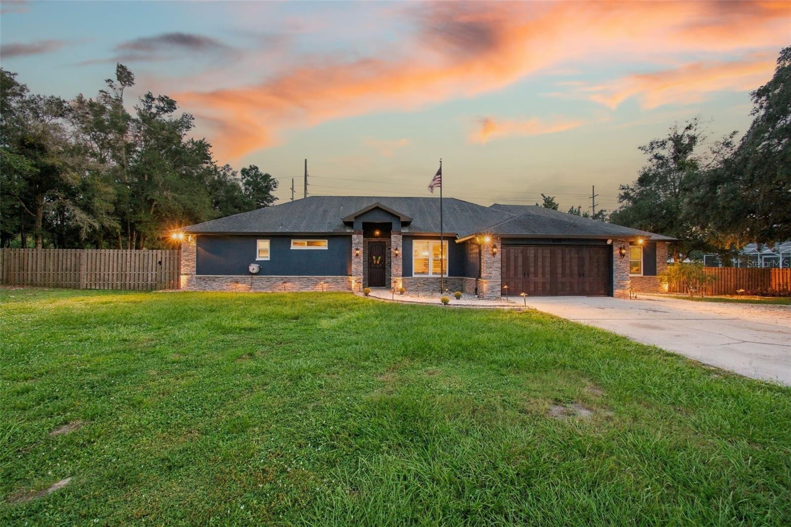 14122 Chesterfield Trl, Hudson