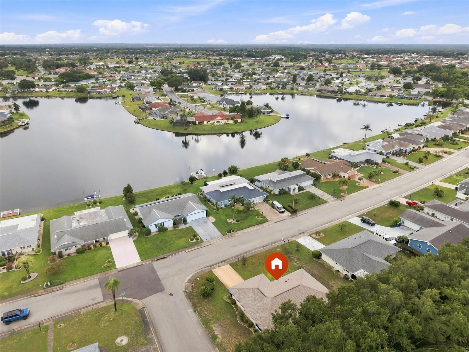 1601 NEW BEDFORD DR