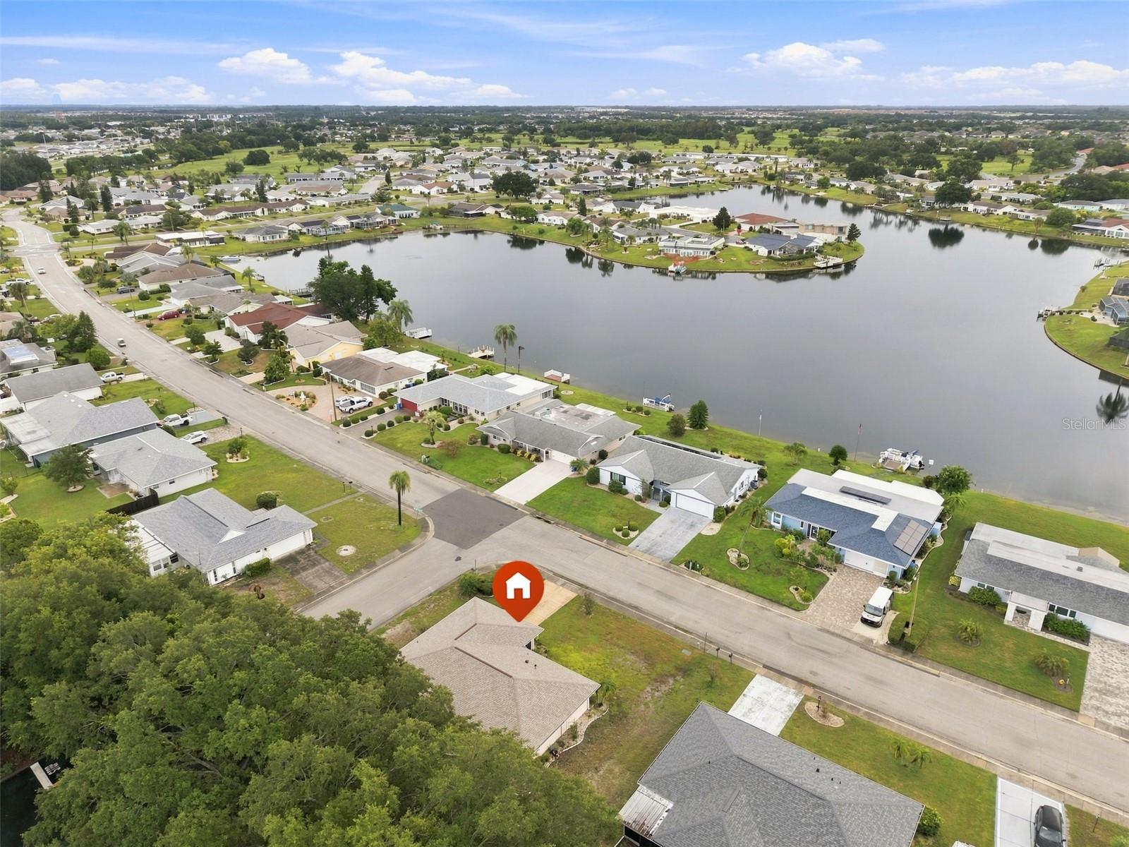 1601 NEW BEDFORD DR