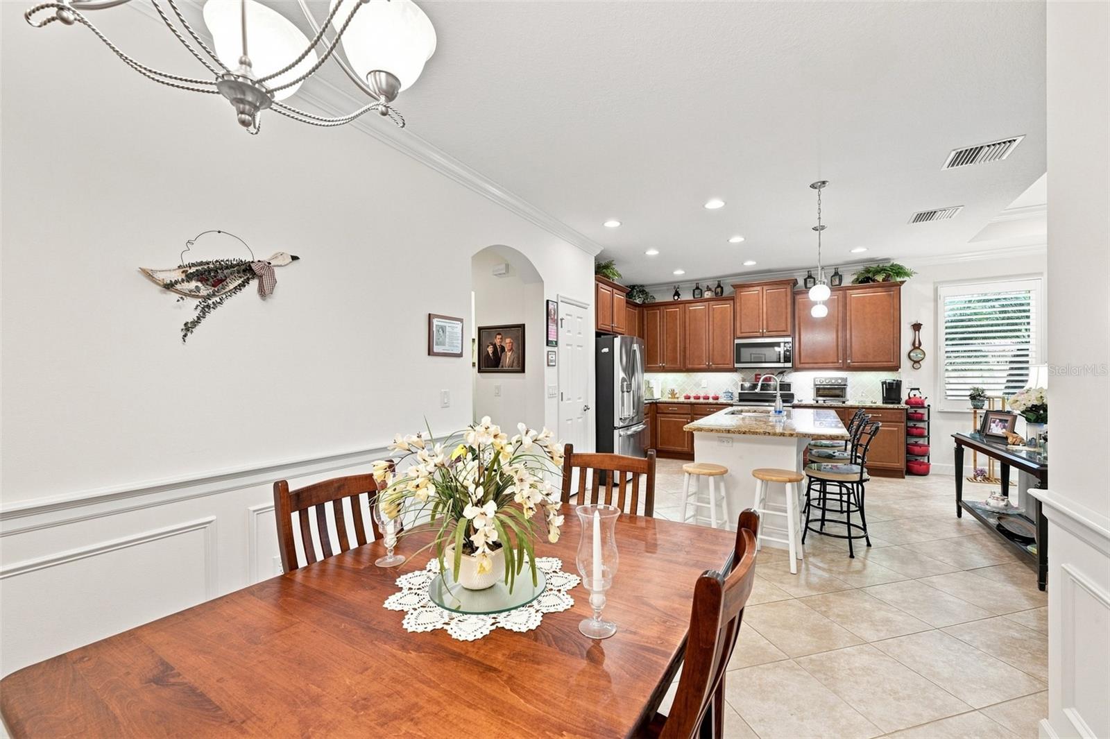 629 CHIPPER DR