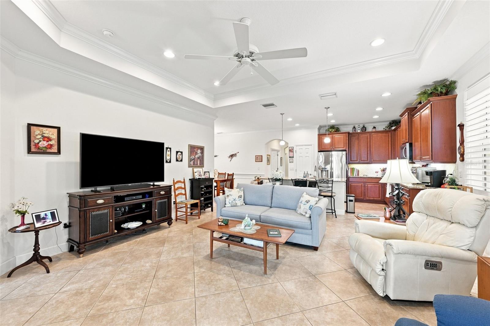 629 CHIPPER DR