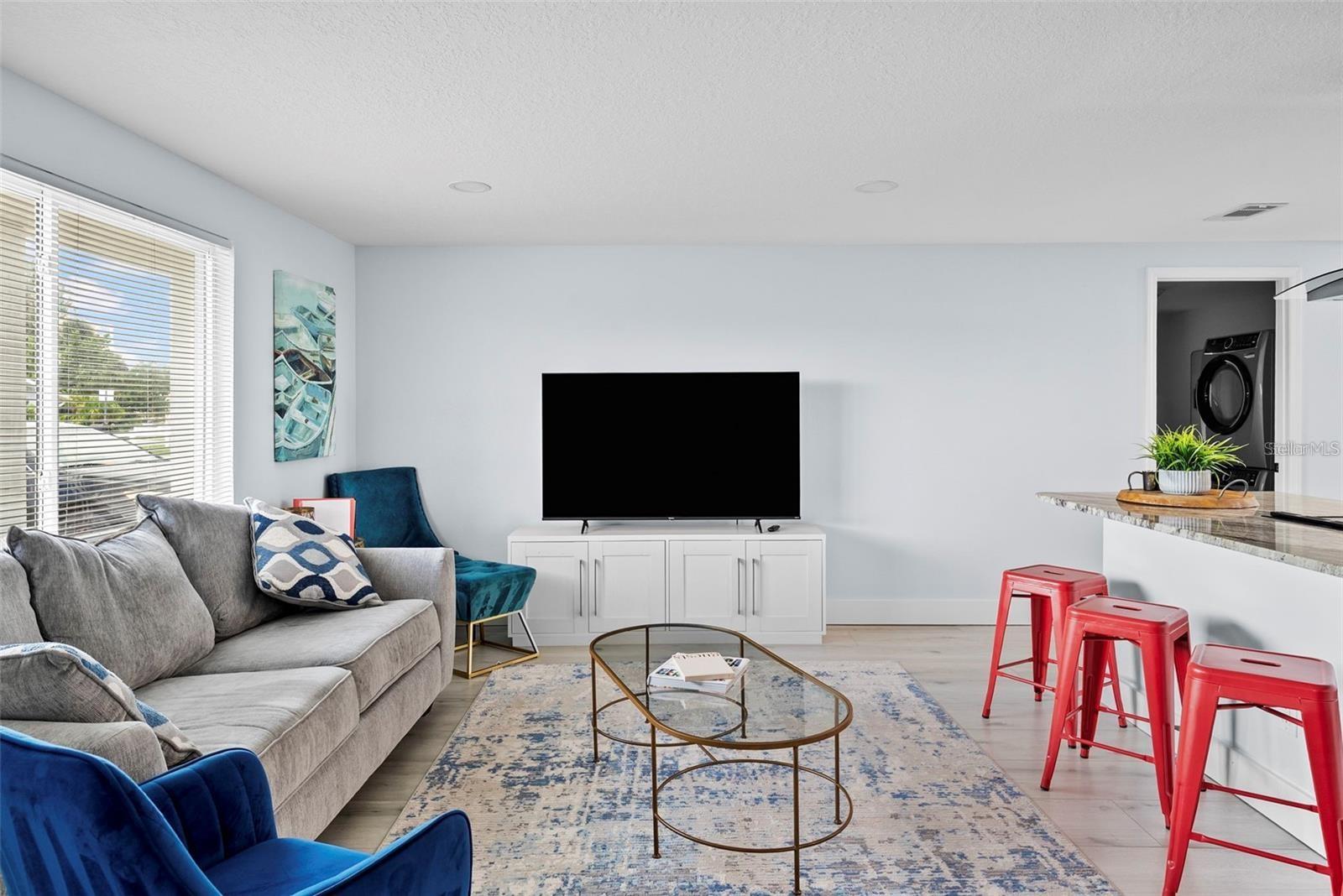 13704 VERONICA DR