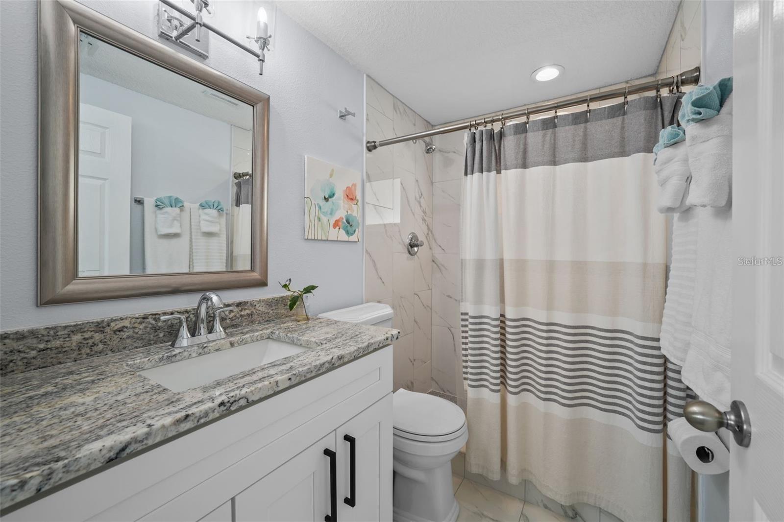 13704 VERONICA DR