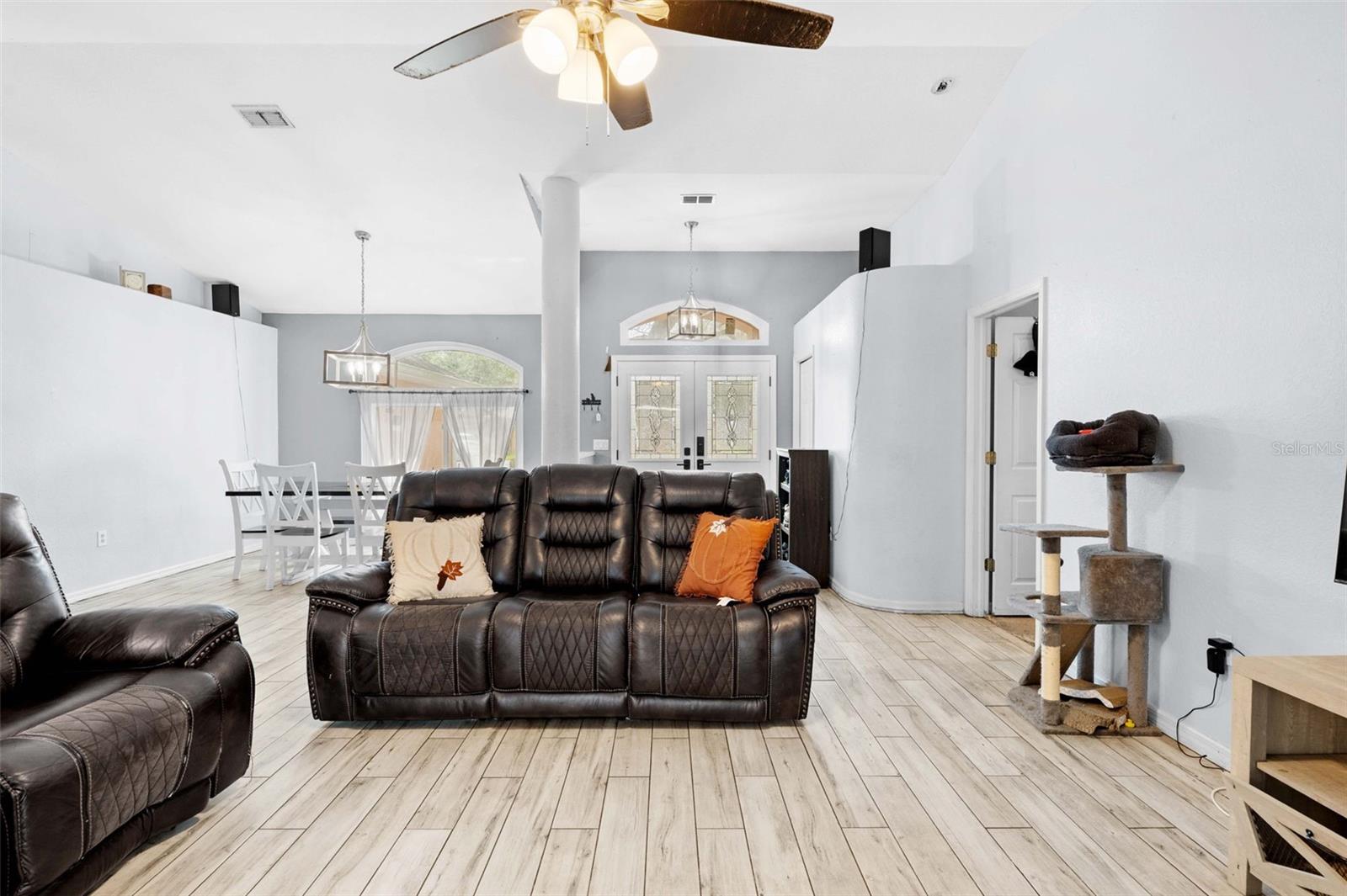 13925 ECHO MOUNTAIN DR