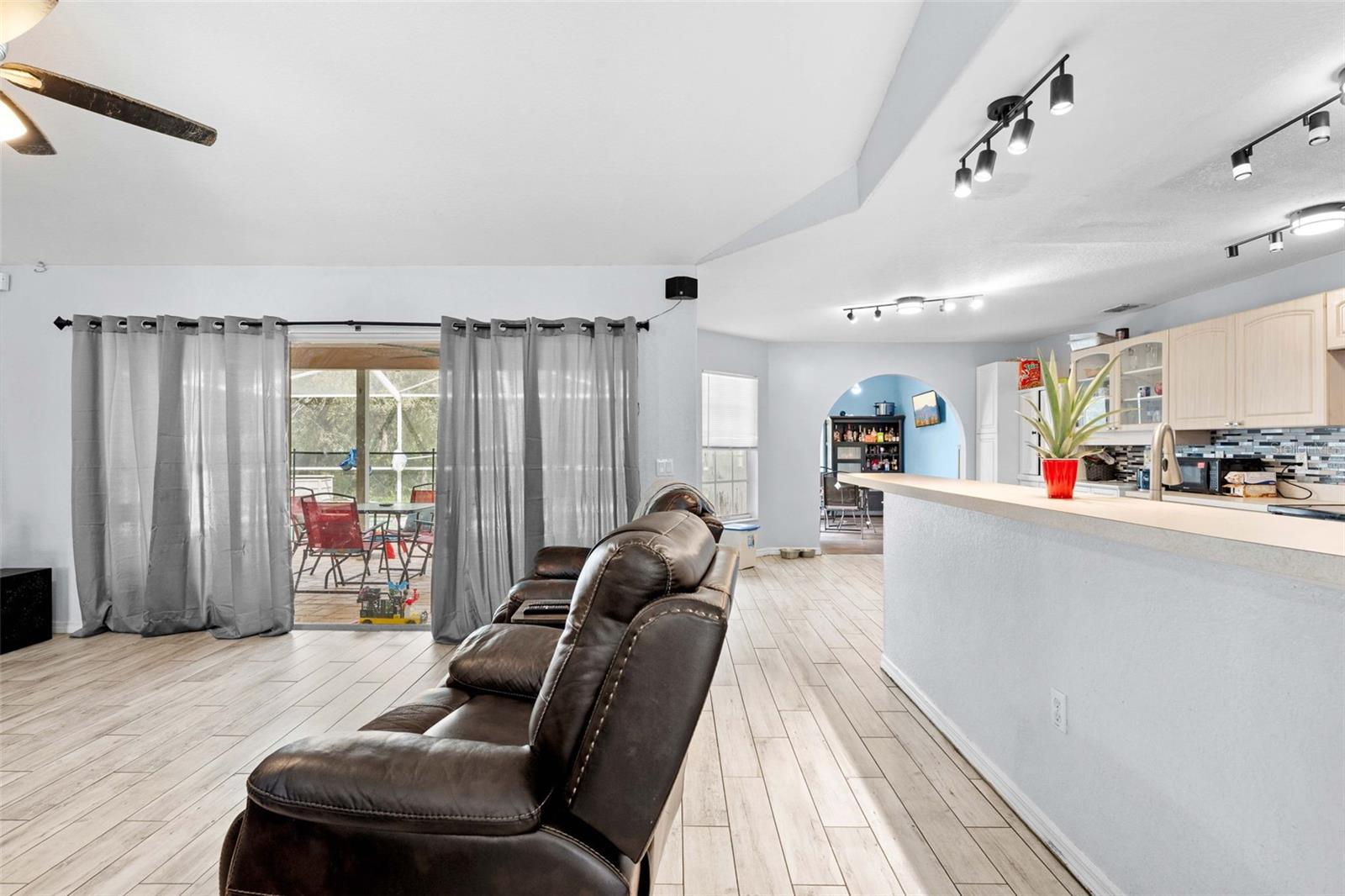 13925 ECHO MOUNTAIN DR
