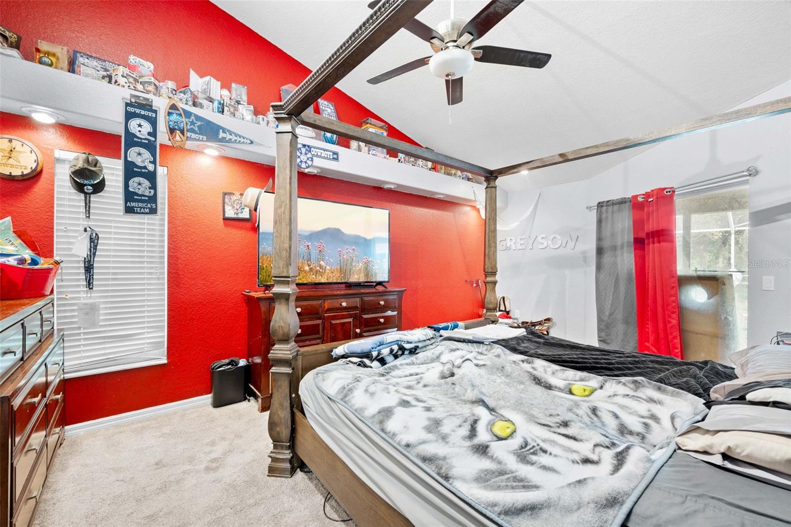 13925 ECHO MOUNTAIN DR