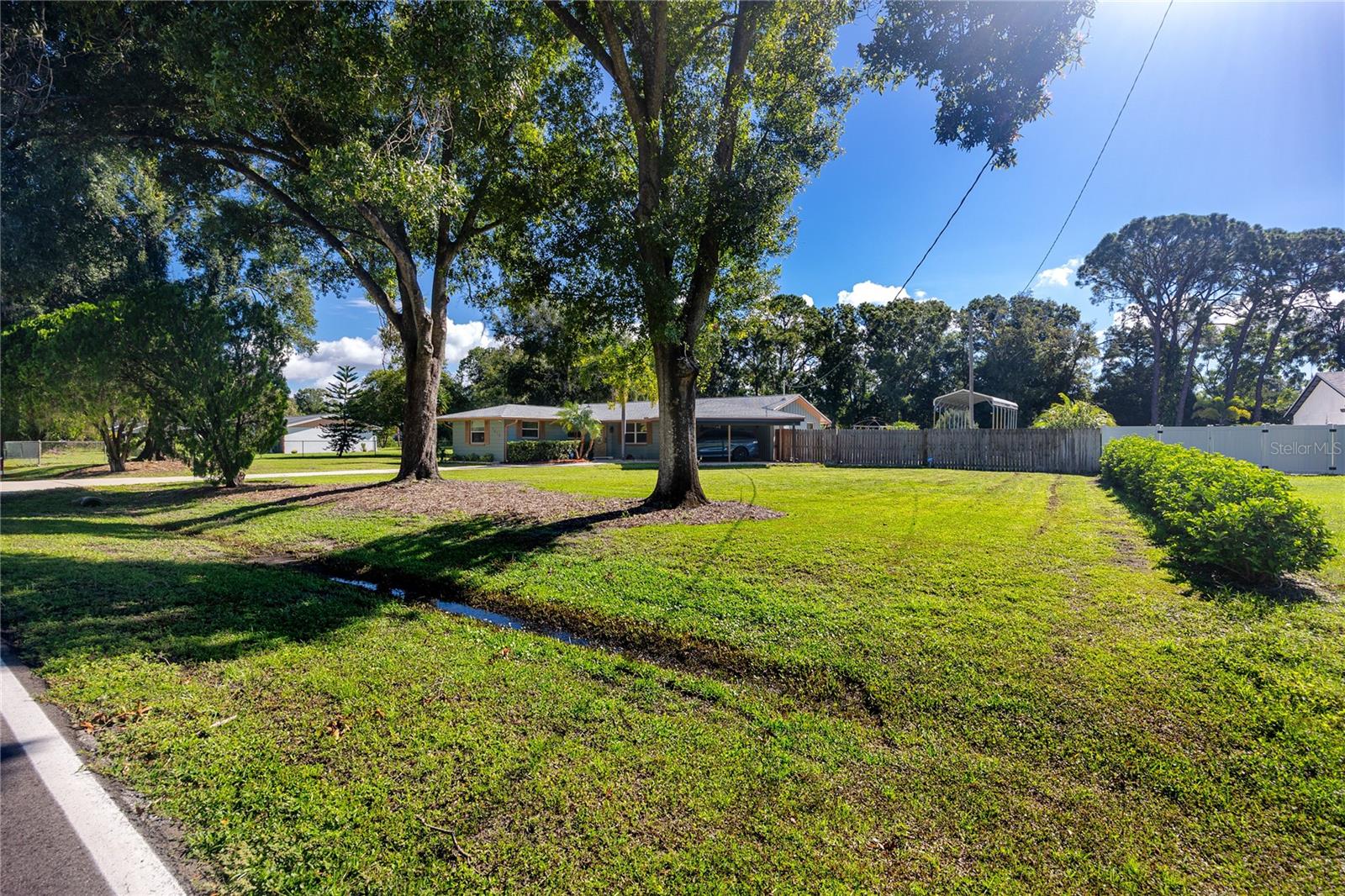 7913 BEASLEY RD