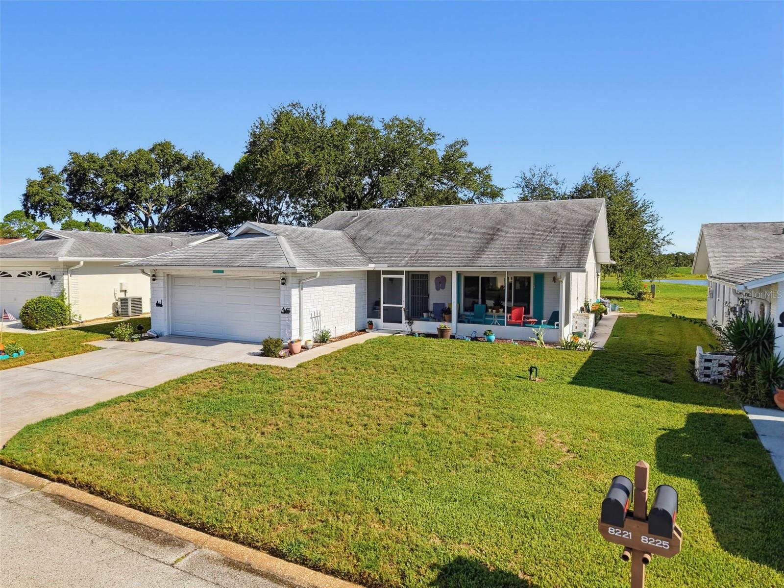 8221 PALENCIA DR