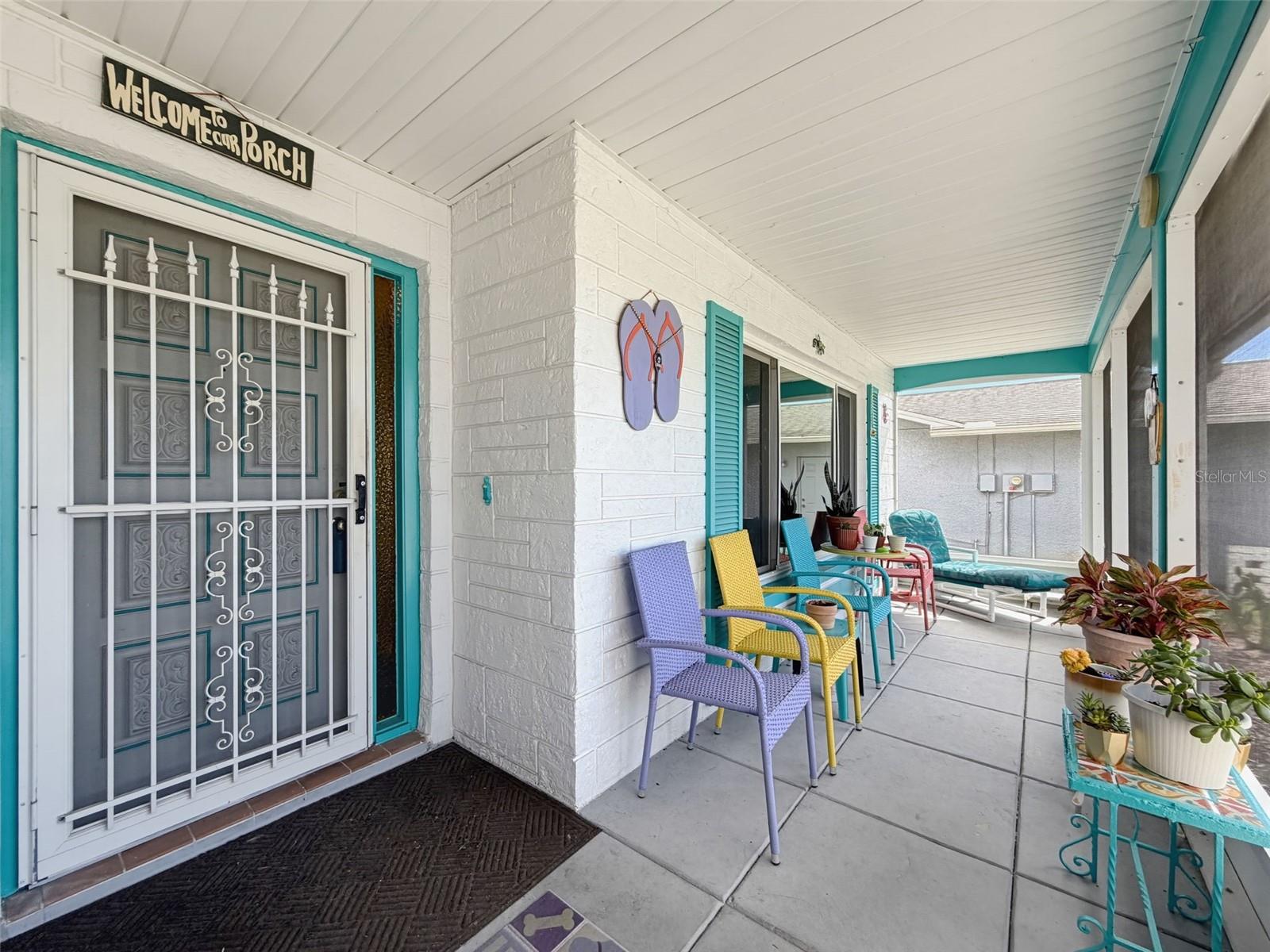 8221 PALENCIA DR