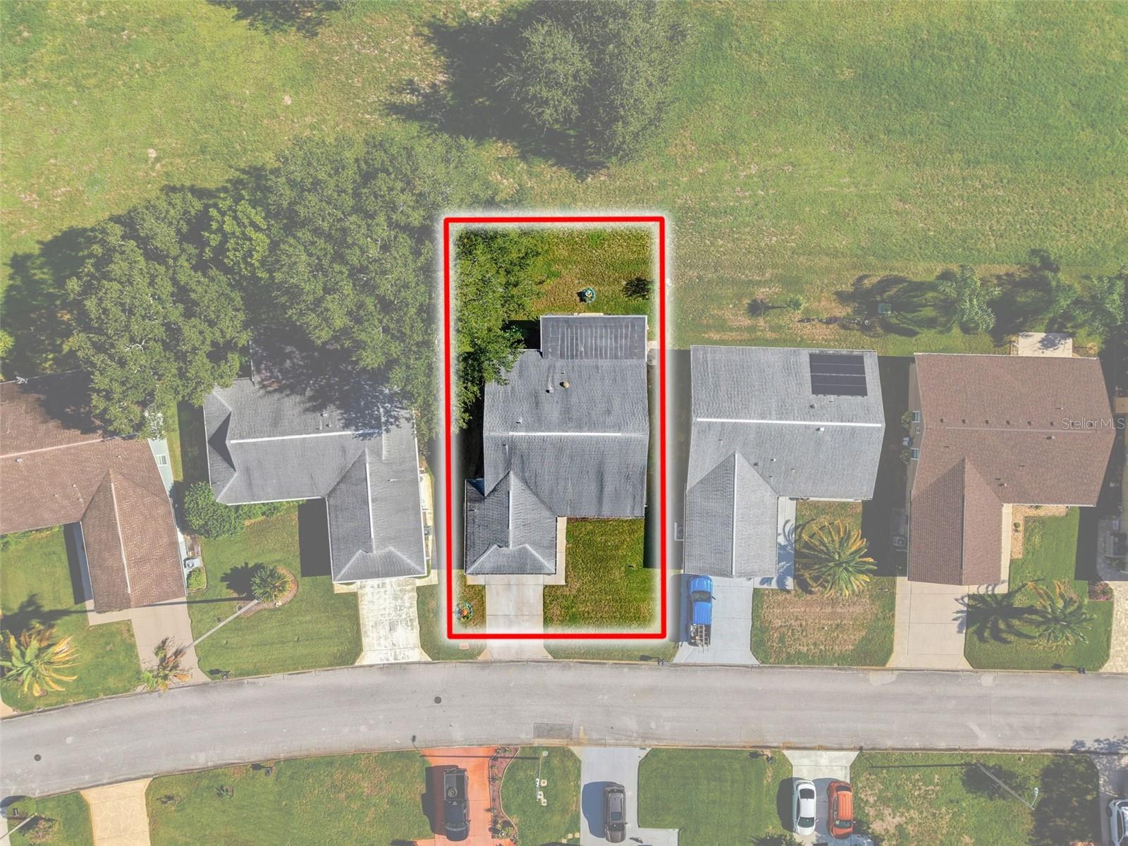 8221 PALENCIA DR