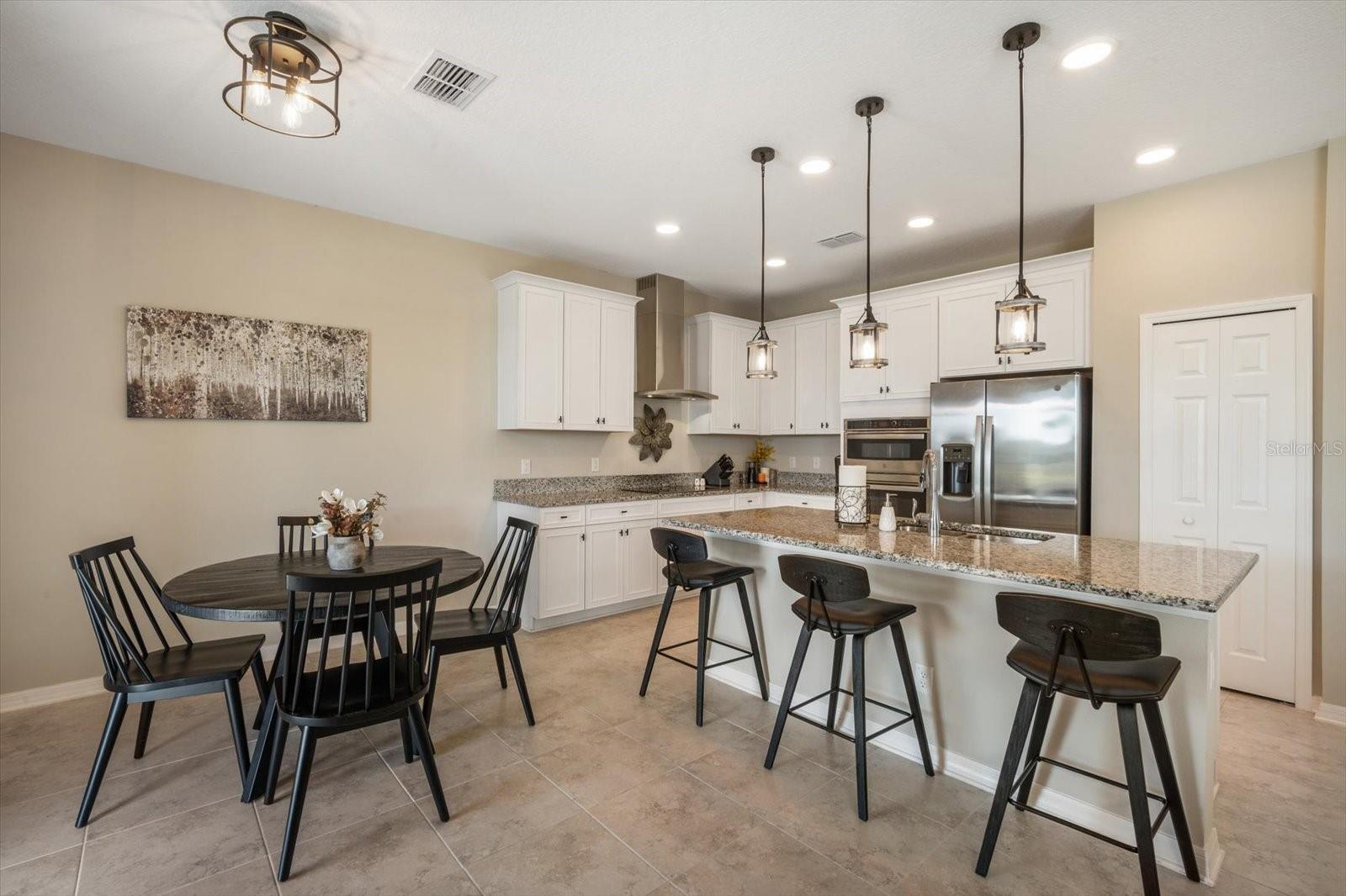 2882 AUTUMN ROCK DR