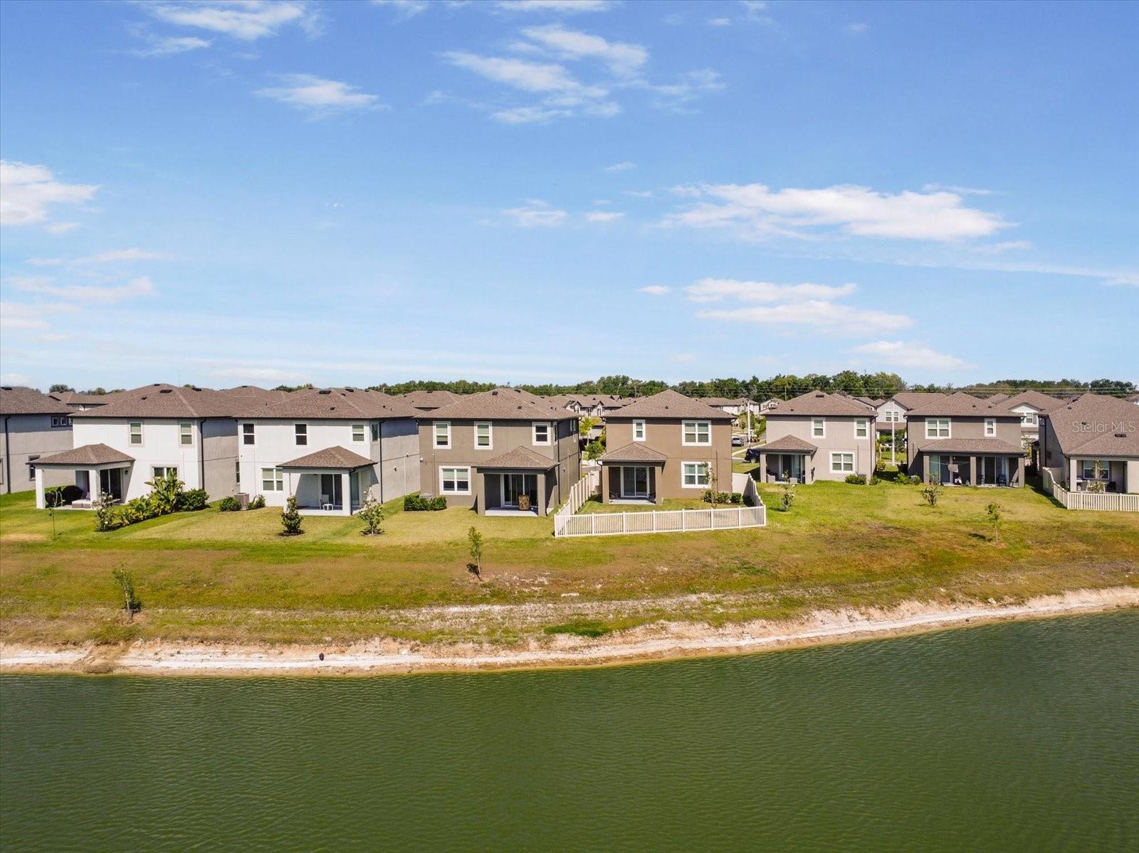 2882 AUTUMN ROCK DR