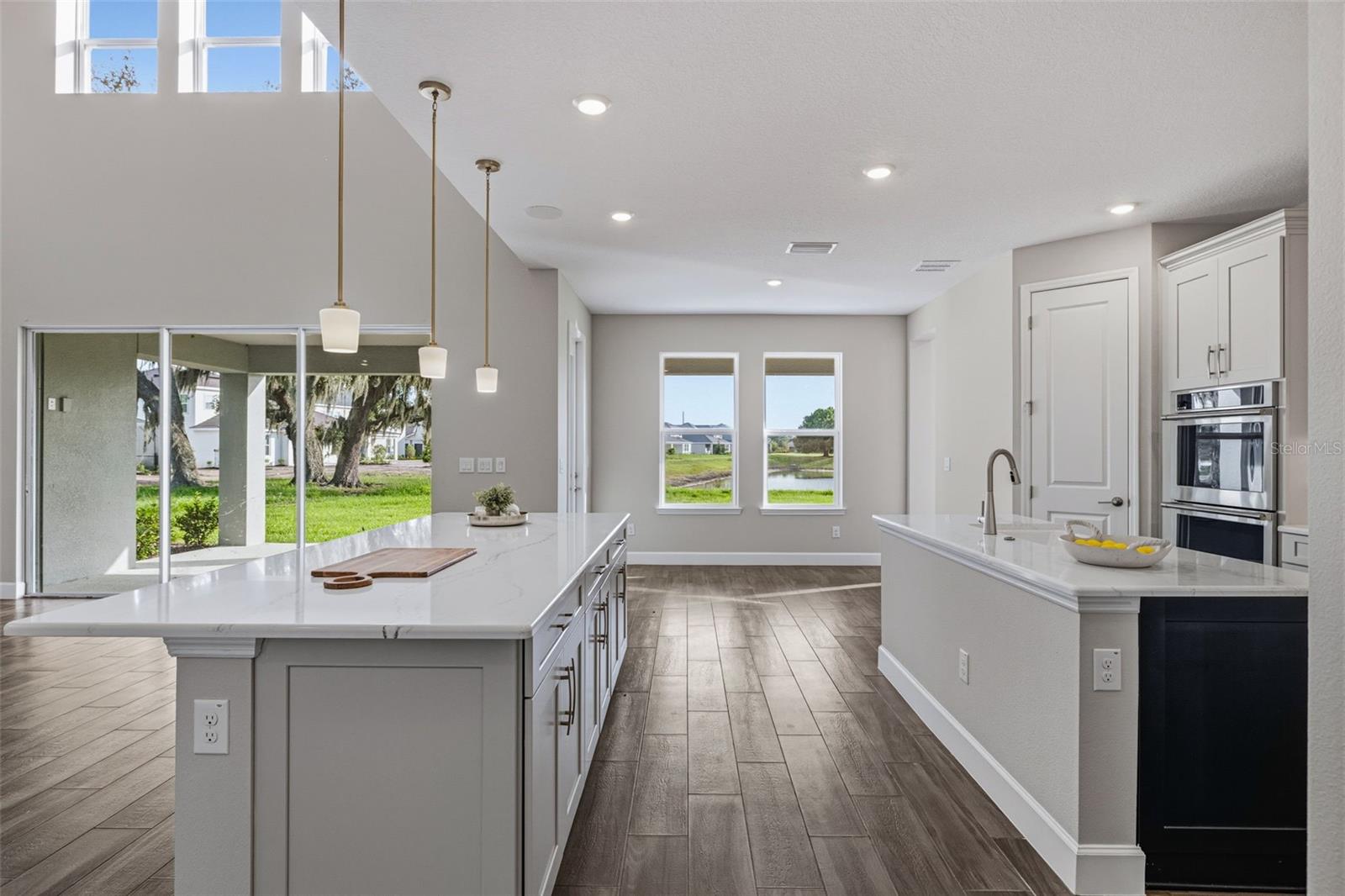 11126 MANOR HOUSE LN