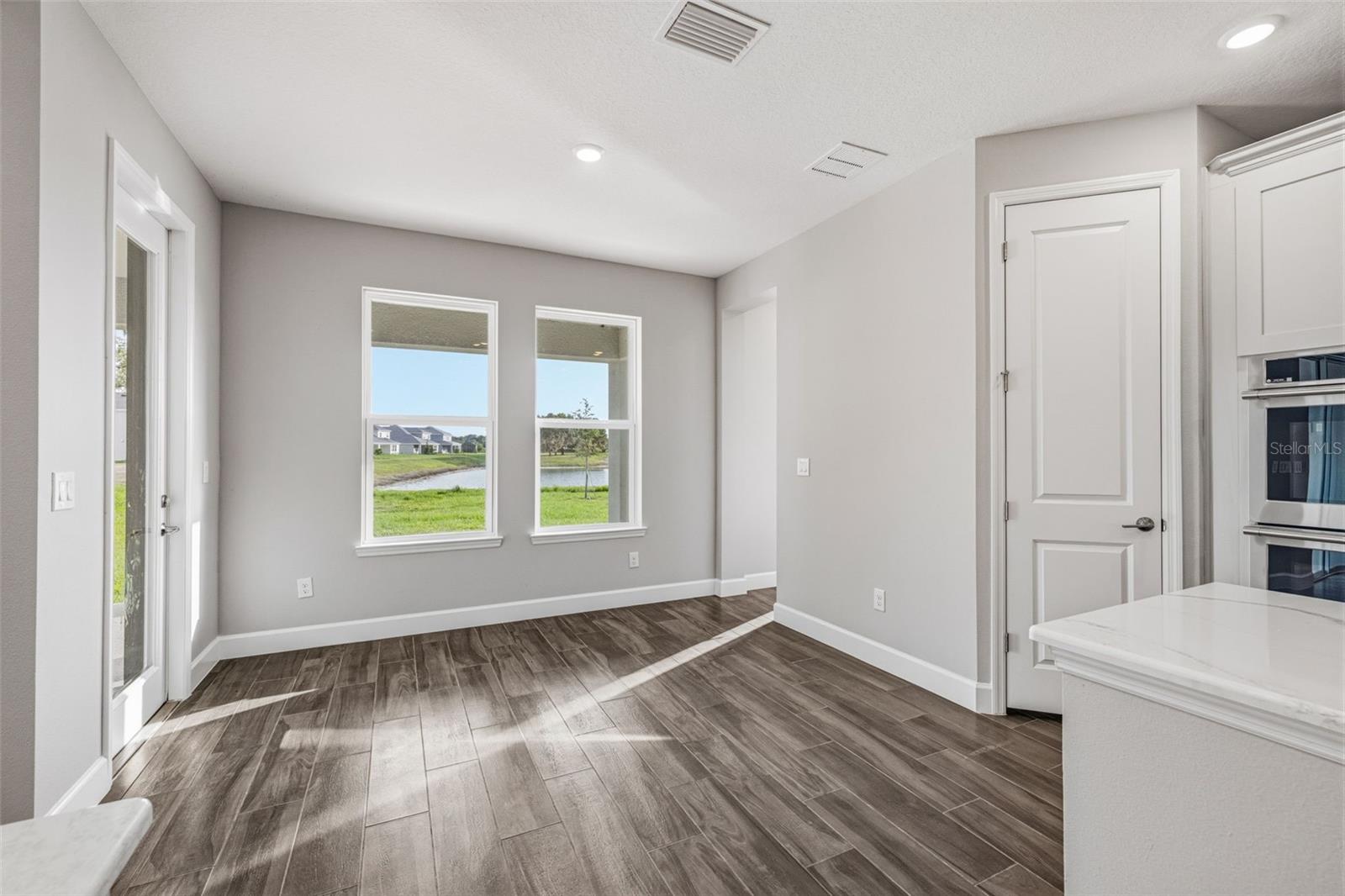 11126 MANOR HOUSE LN