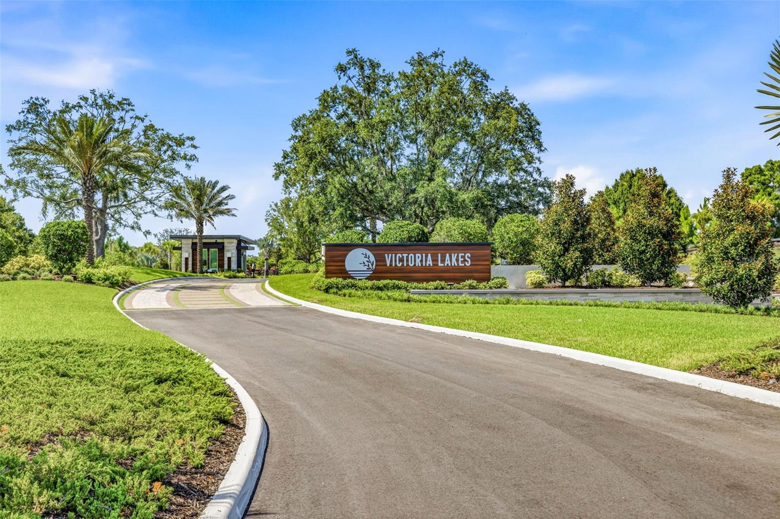 11126 MANOR HOUSE LN