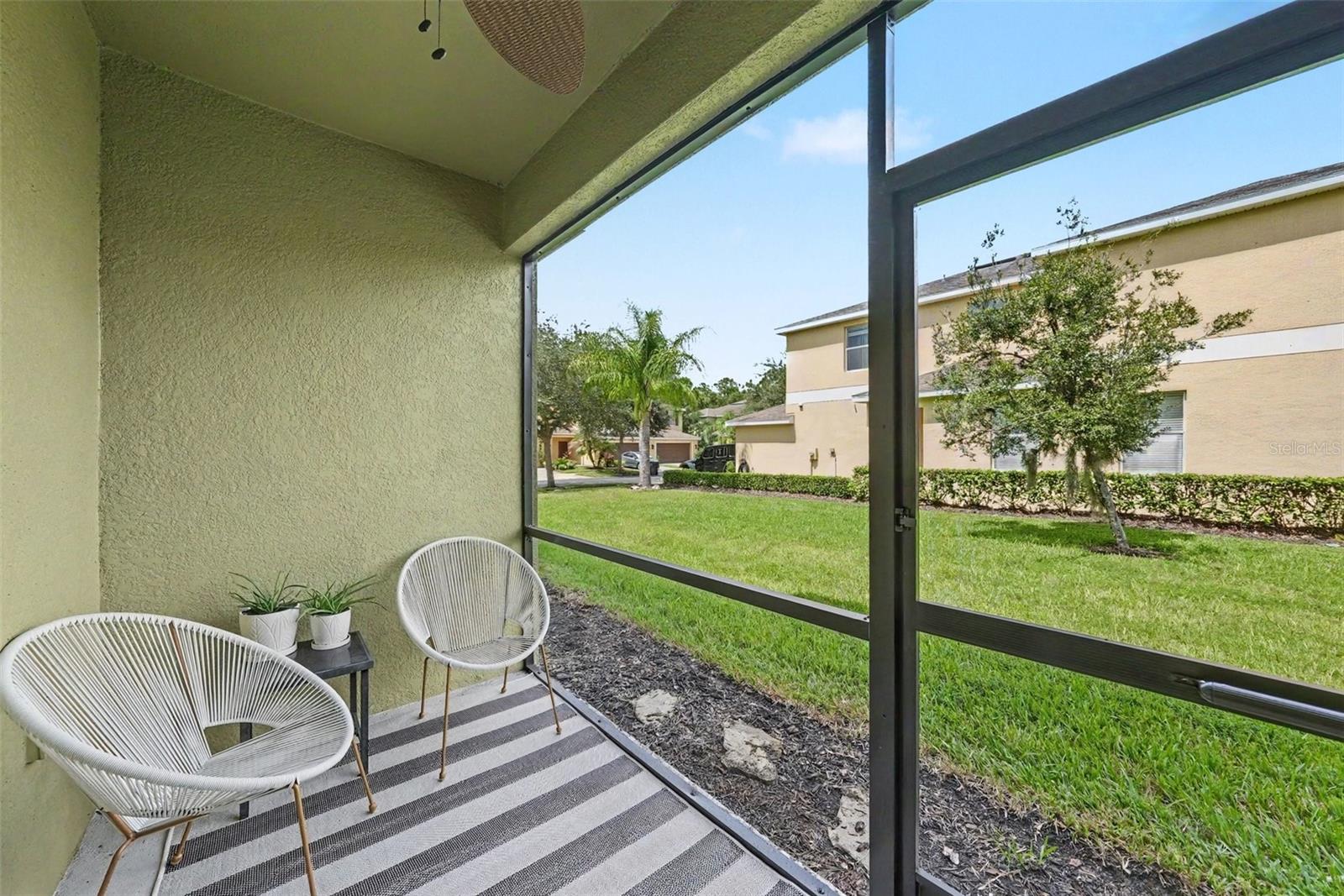 8604 FIDDLELEAF COURT