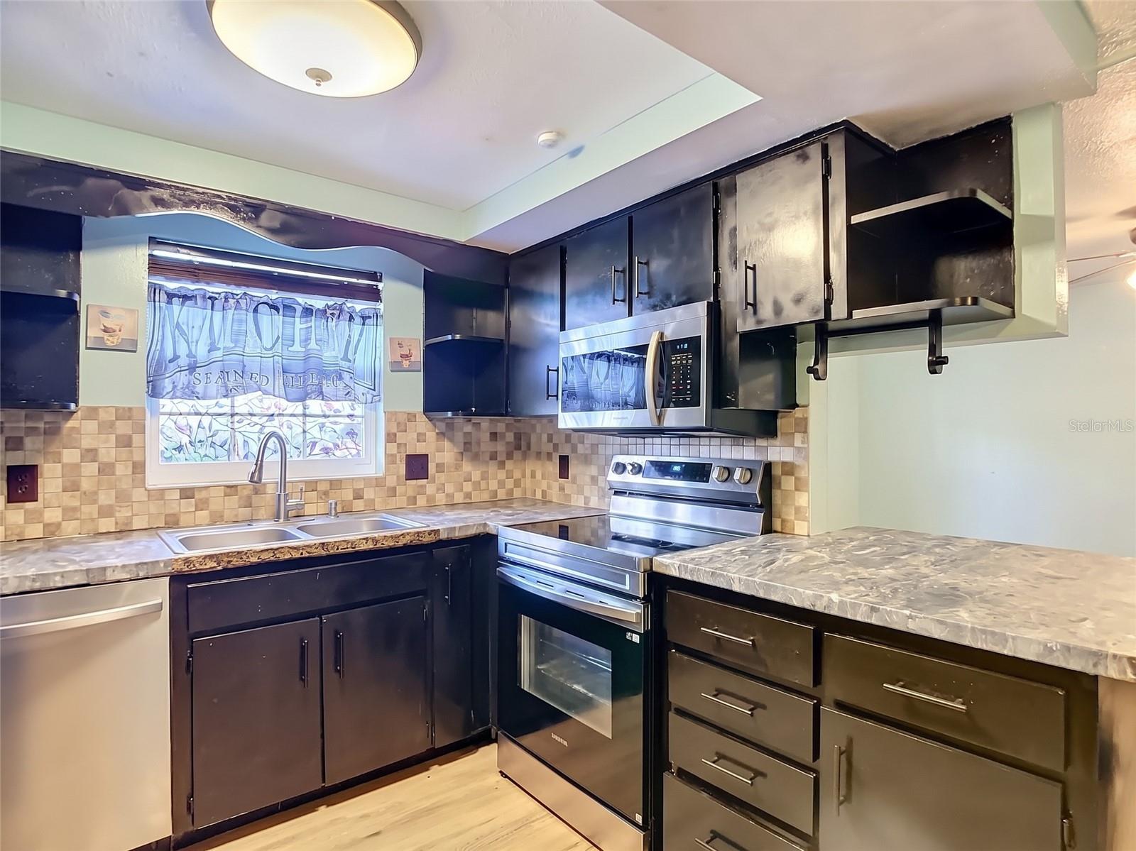 7305 SAN CARLOS DR
