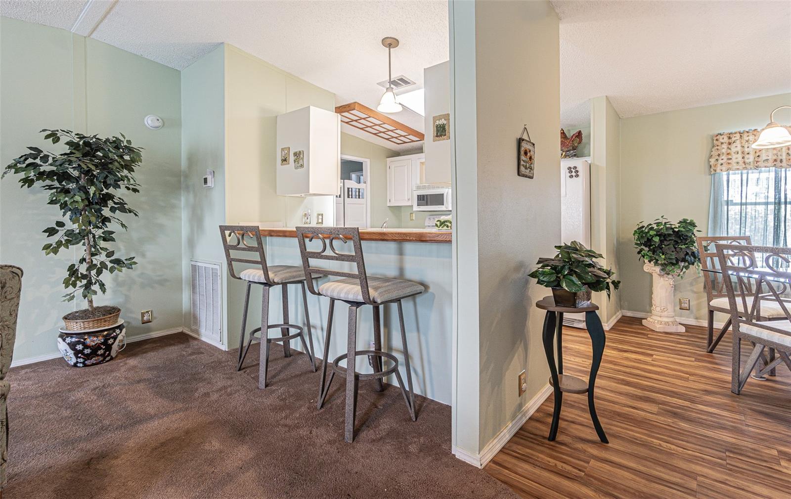 37607 NEUKOM AVE