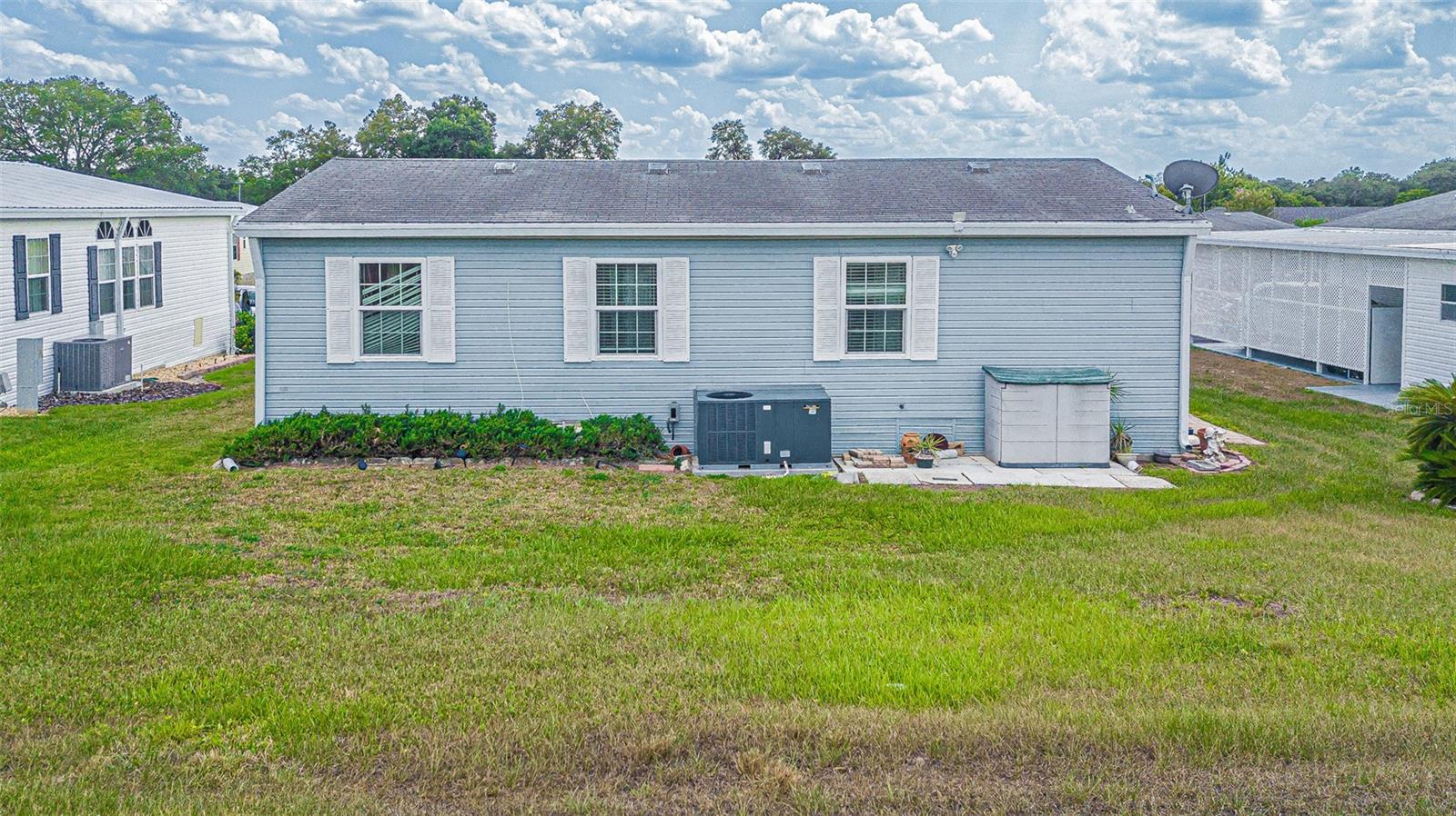 37607 NEUKOM AVE