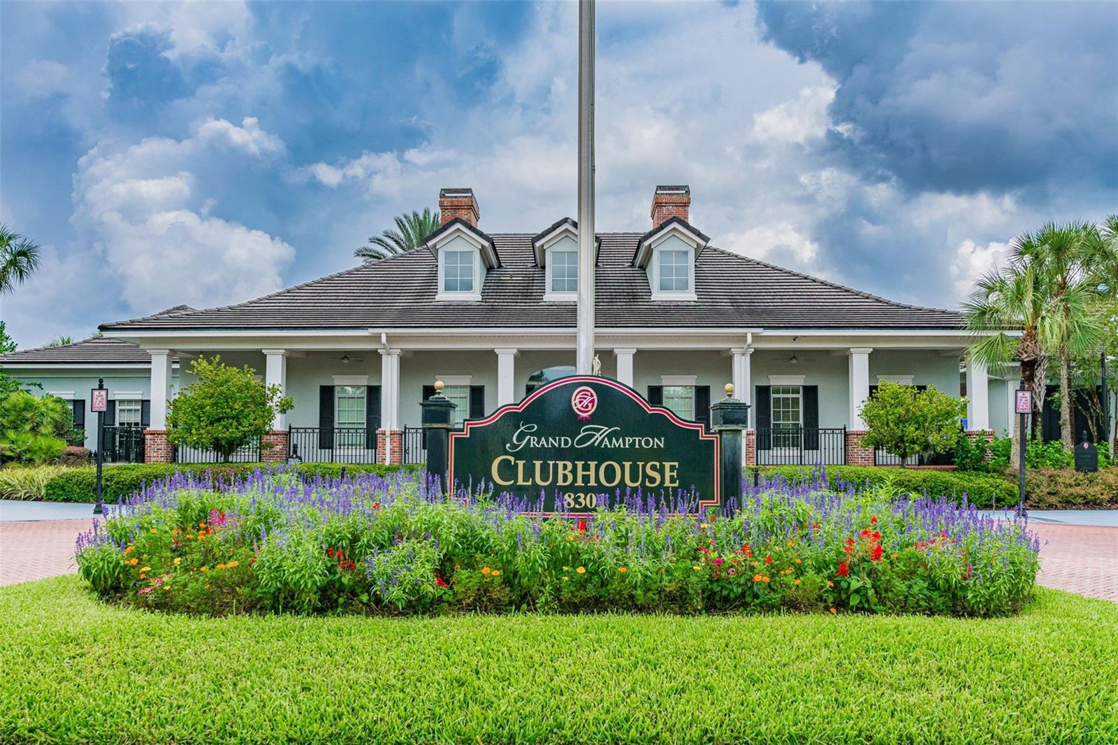 8319 MANOR CLUB CIR #3