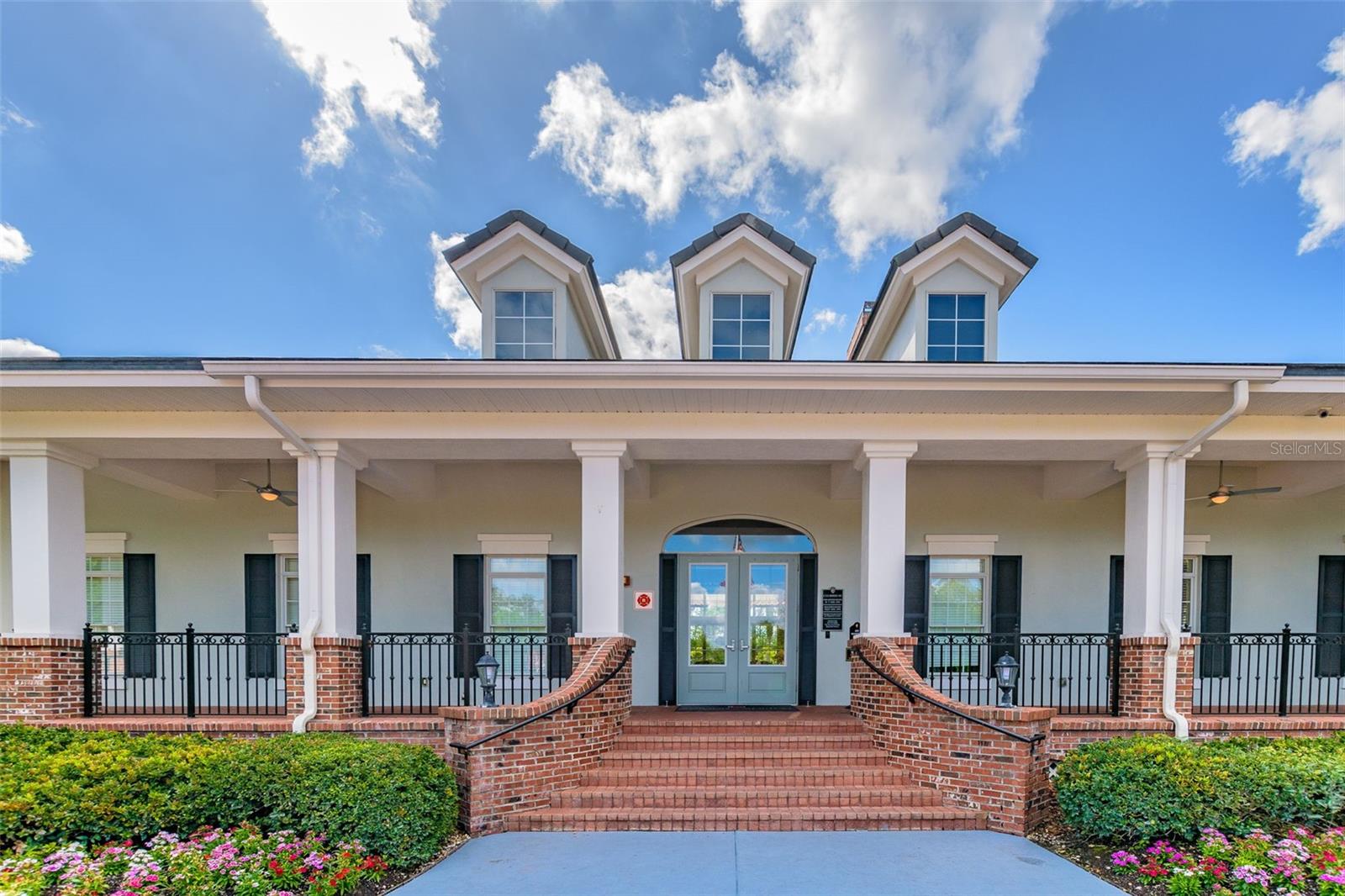 8319 MANOR CLUB CIR #3